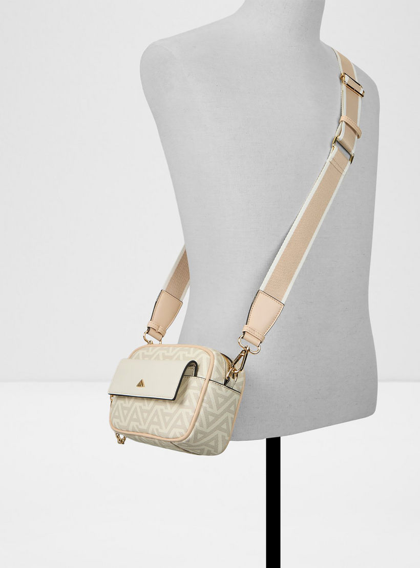 حقيبة كروسبودي من ألدو كايجار بنقشة المونوغرام مع سحاب إغلاق وحزام قابل للتعديل-women-bagsandwallets-handbags-image-4