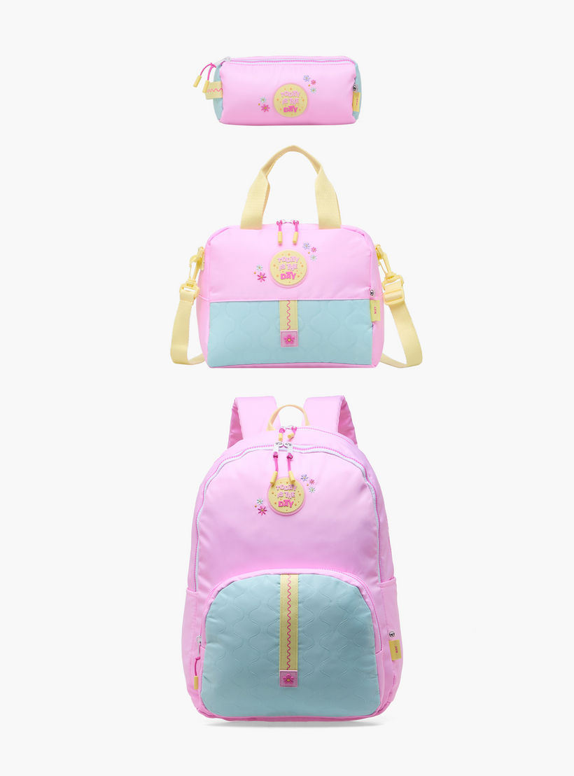 شنطة ظهر بزخارف شعار للبنات بعمر 8 إلى 13 سنة مع جيب لقارورة الماء من مايفير - 17 بوصة-school-bagsandbackpacks-backpacks-image-9