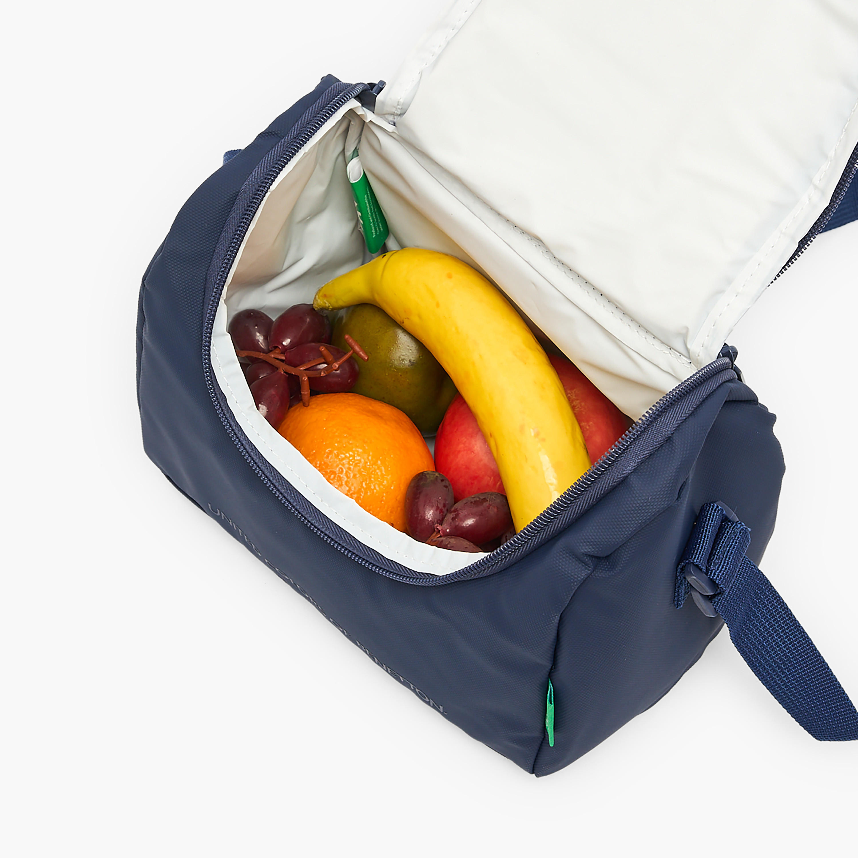 United Colors of Benetton Solid Lunch Bag for Boys 8-13 Years with Adjustable Strap-school-lunchessentials-lunchbags-image-4