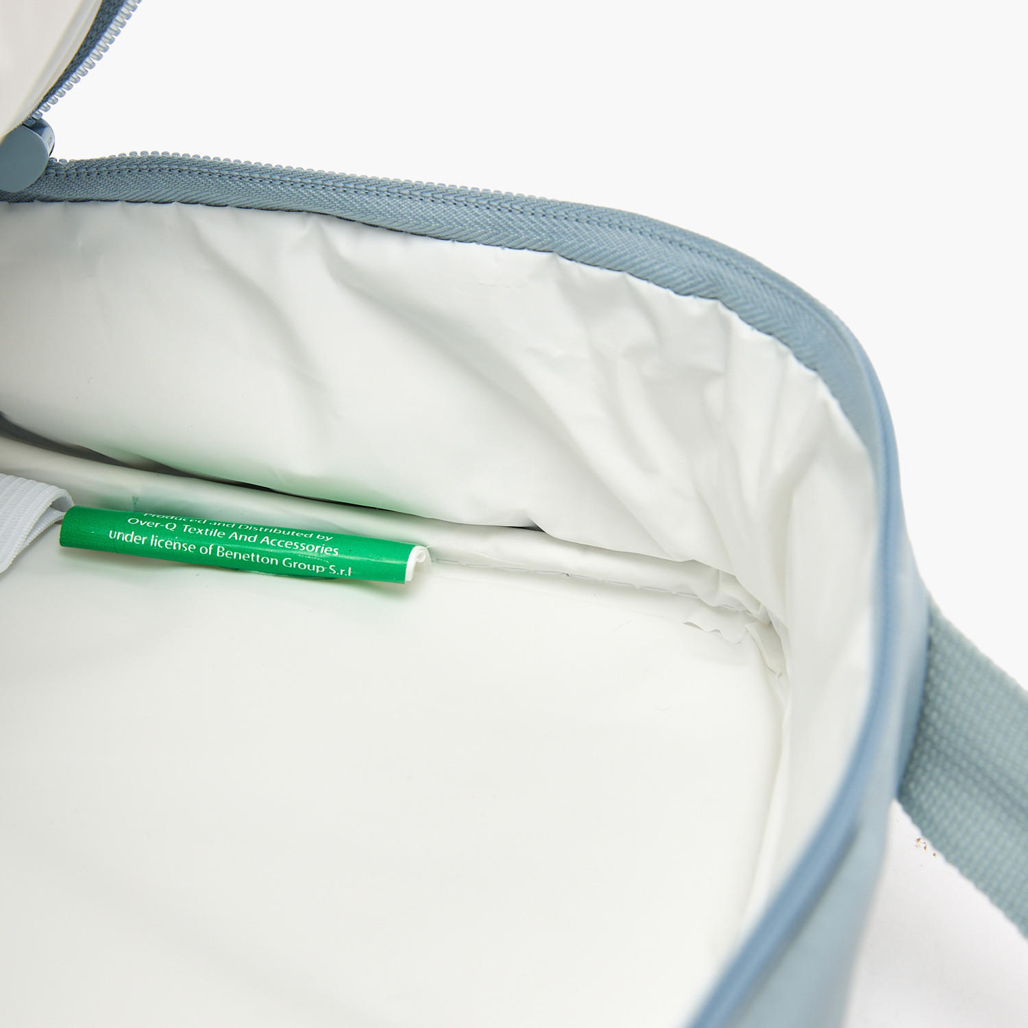 United Colors of Benetton Solid Lunch Bag for Boys 8-13 Years with Adjustable Strap-school-lunchessentials-lunchbags-image-6