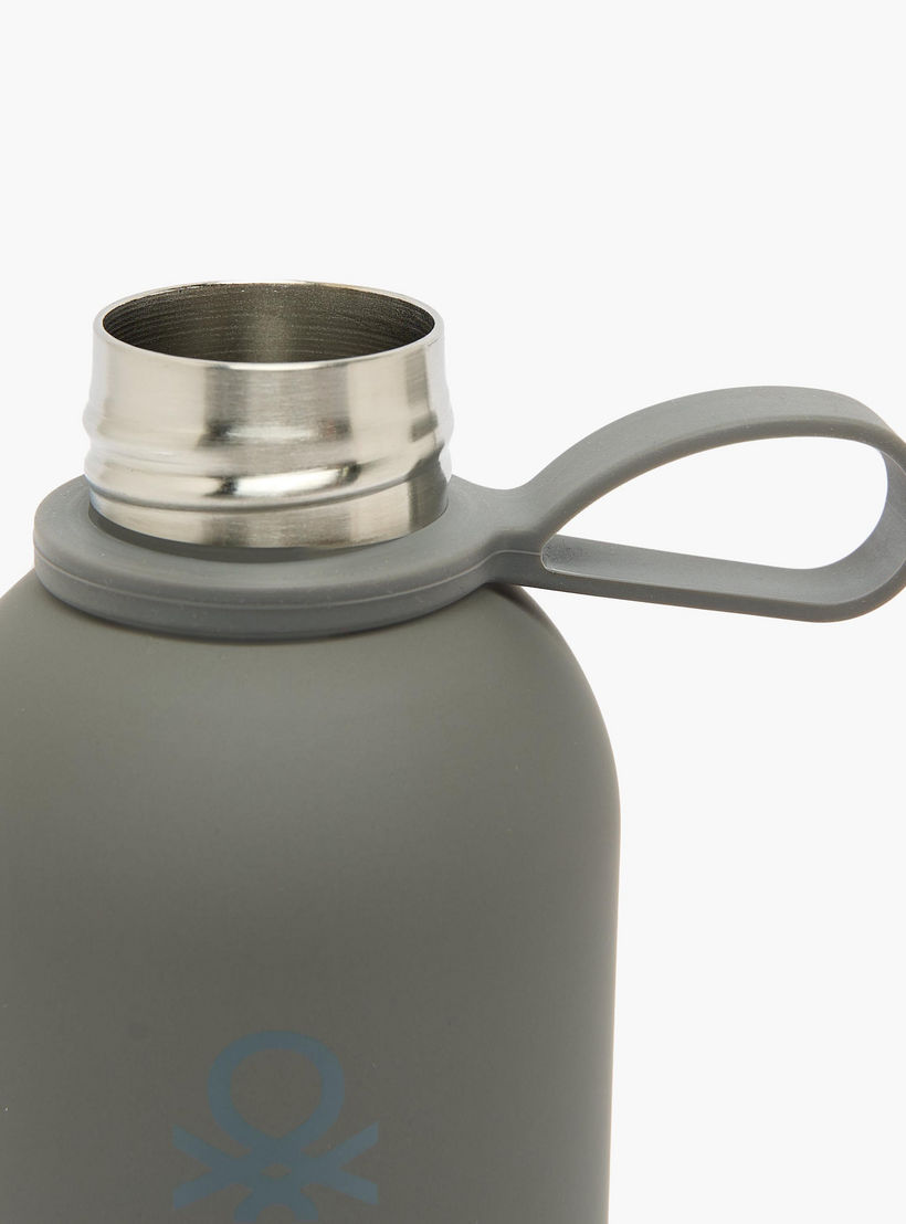United Colors of Benetton Solid Stainless Steel Water Bottle with Loop Handle - 500 ml-school-waterbottles-image-5