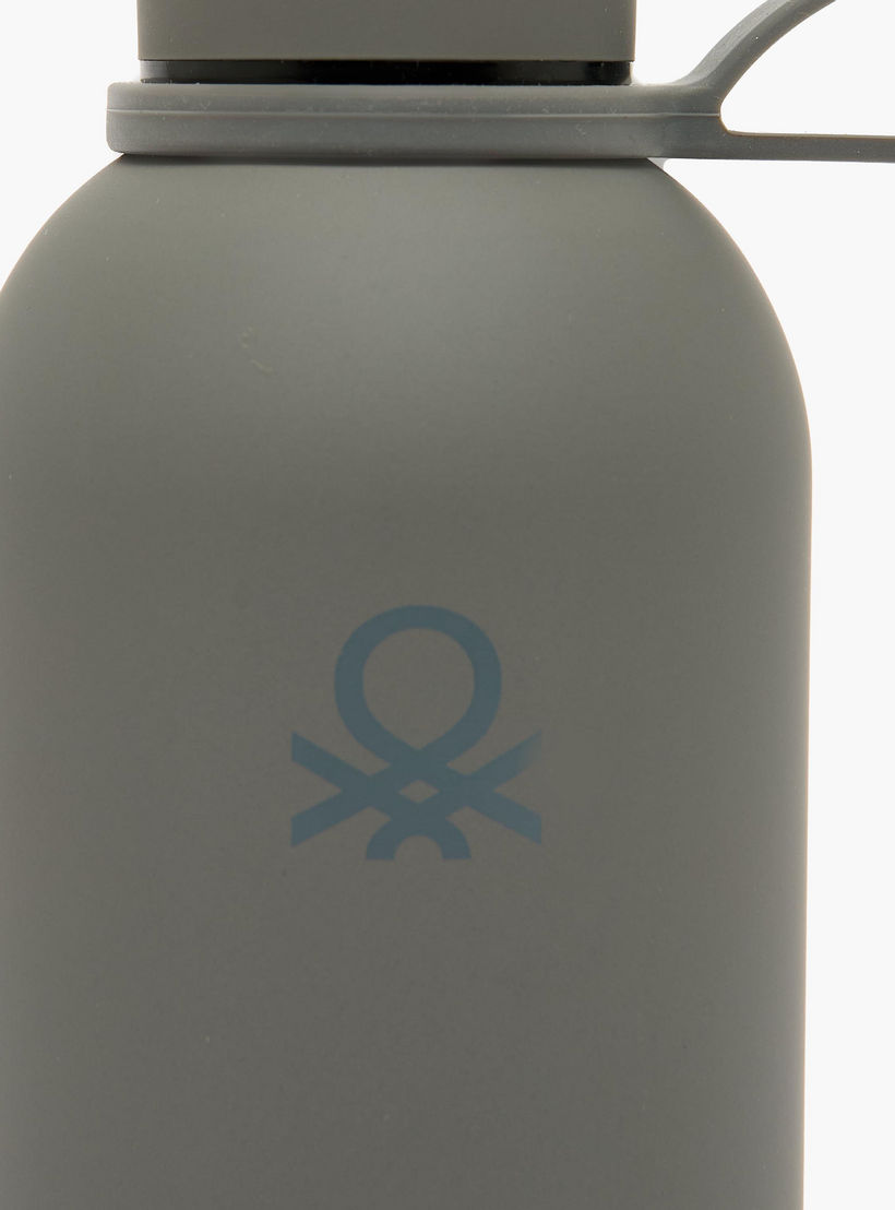 United Colors of Benetton Solid Stainless Steel Water Bottle with Loop Handle - 500 ml-school-waterbottles-image-6