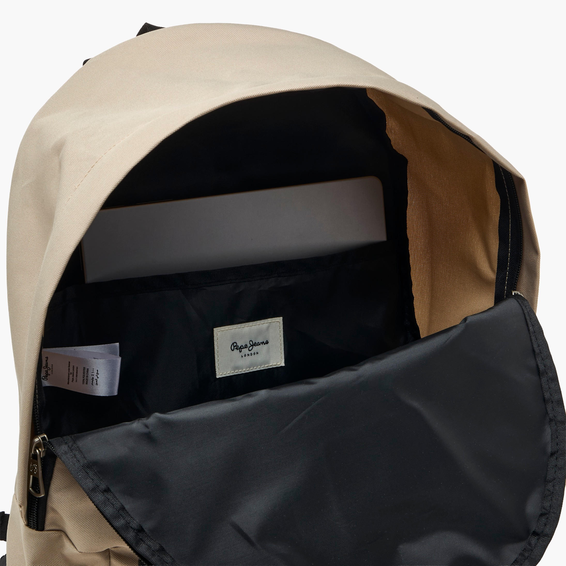 شنطة ظهر بزخارف شعار وأحزمة كتف مبطنة 8 - 13 سنة من بيبي جينز آريس - 18 بوصة-school-bagsandbackpacks-backpacks-image-8