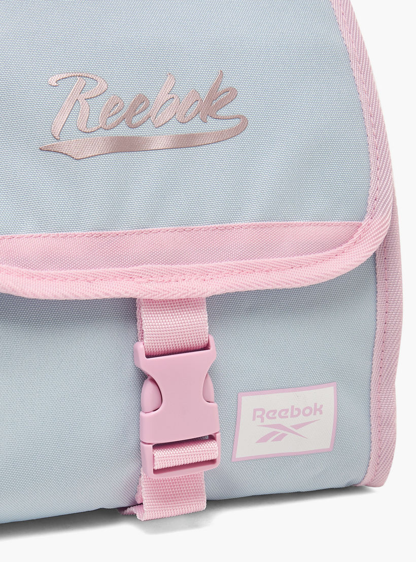 شنطة غداء بطبعات شعار مع إبزيم إغلاق للبنات من 8-12 سنة من ريبوك-school-lunchessentials-lunchbags-image-3