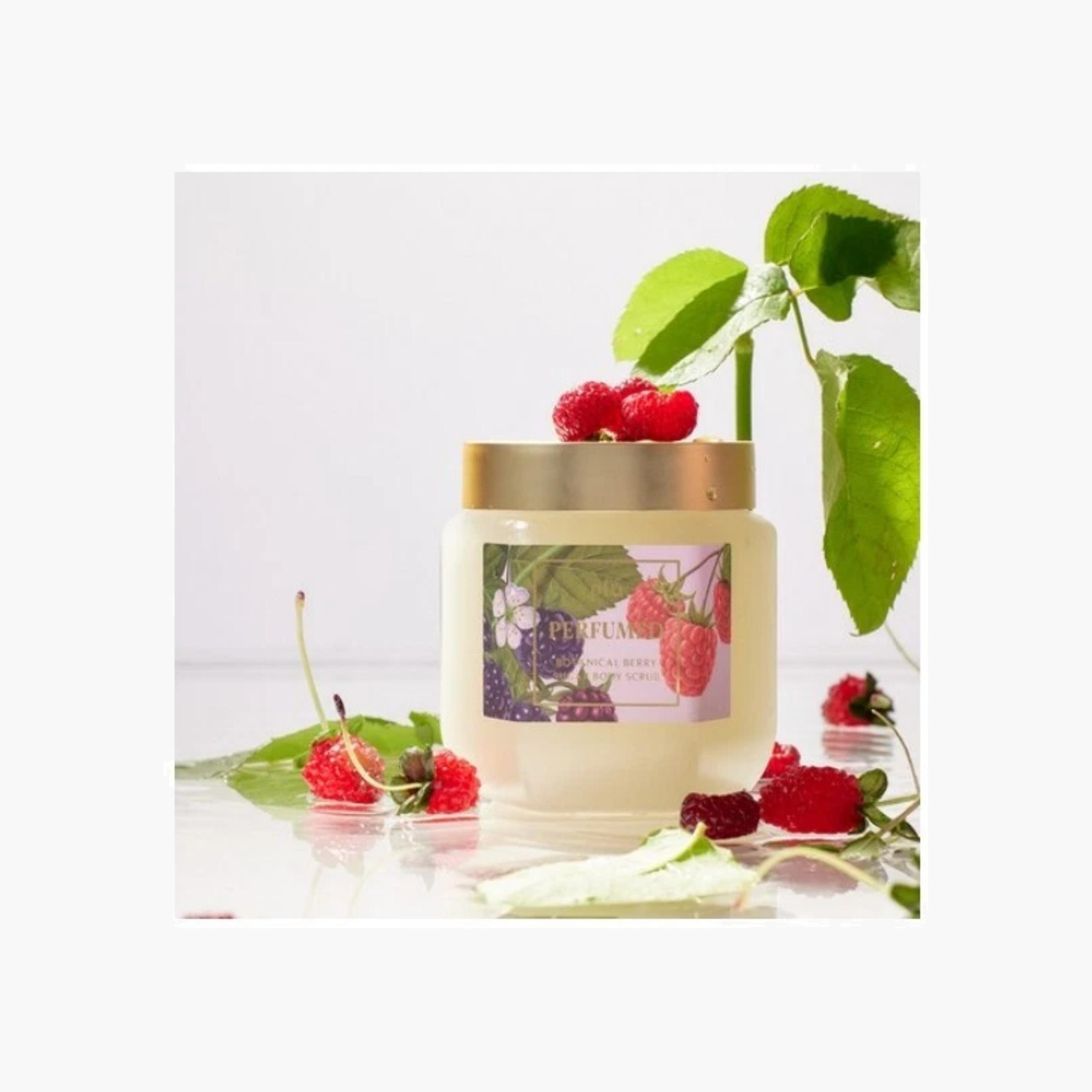 مقشر الجسم المعطر بالتوت النباتي-beautyandpersonalcare-bathandbody-bathandshower-scrubs-image-5