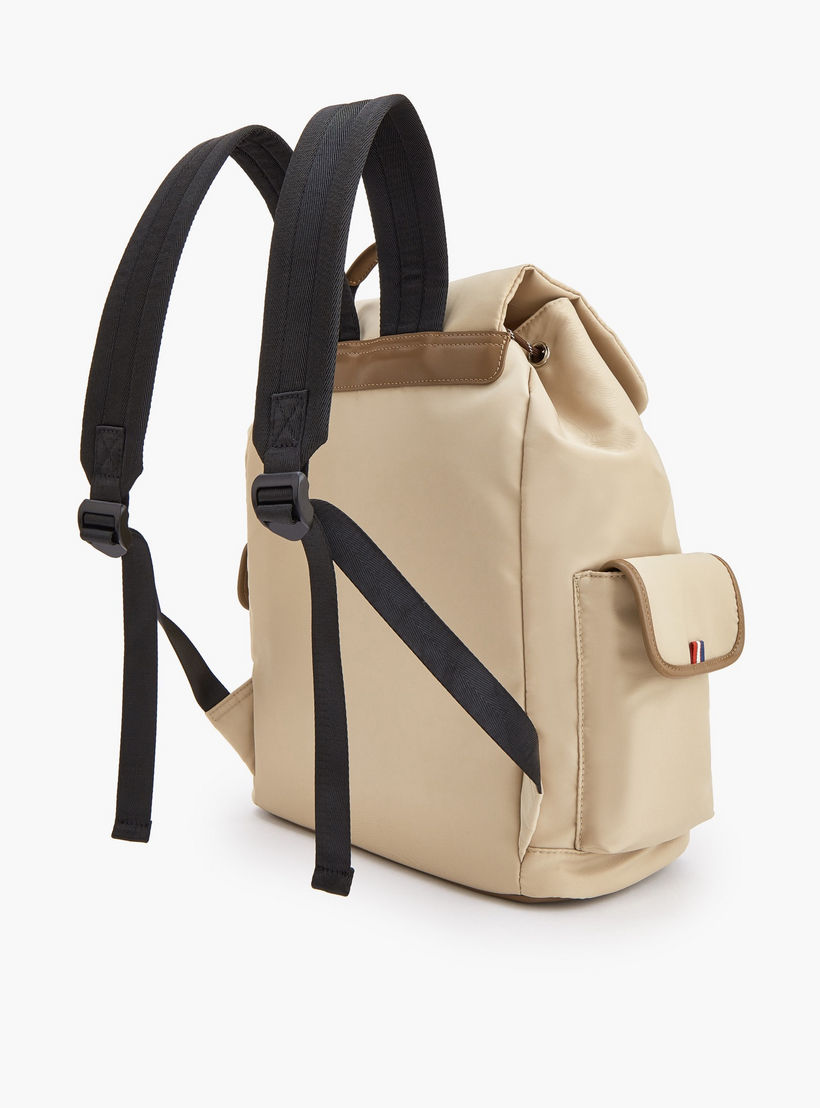 شنطة ظهر بأحزمة كتف قابلة للتعديل وطبعات الشعار من لي كوبر-school-bagsandbackpacks-backpacks-image-6