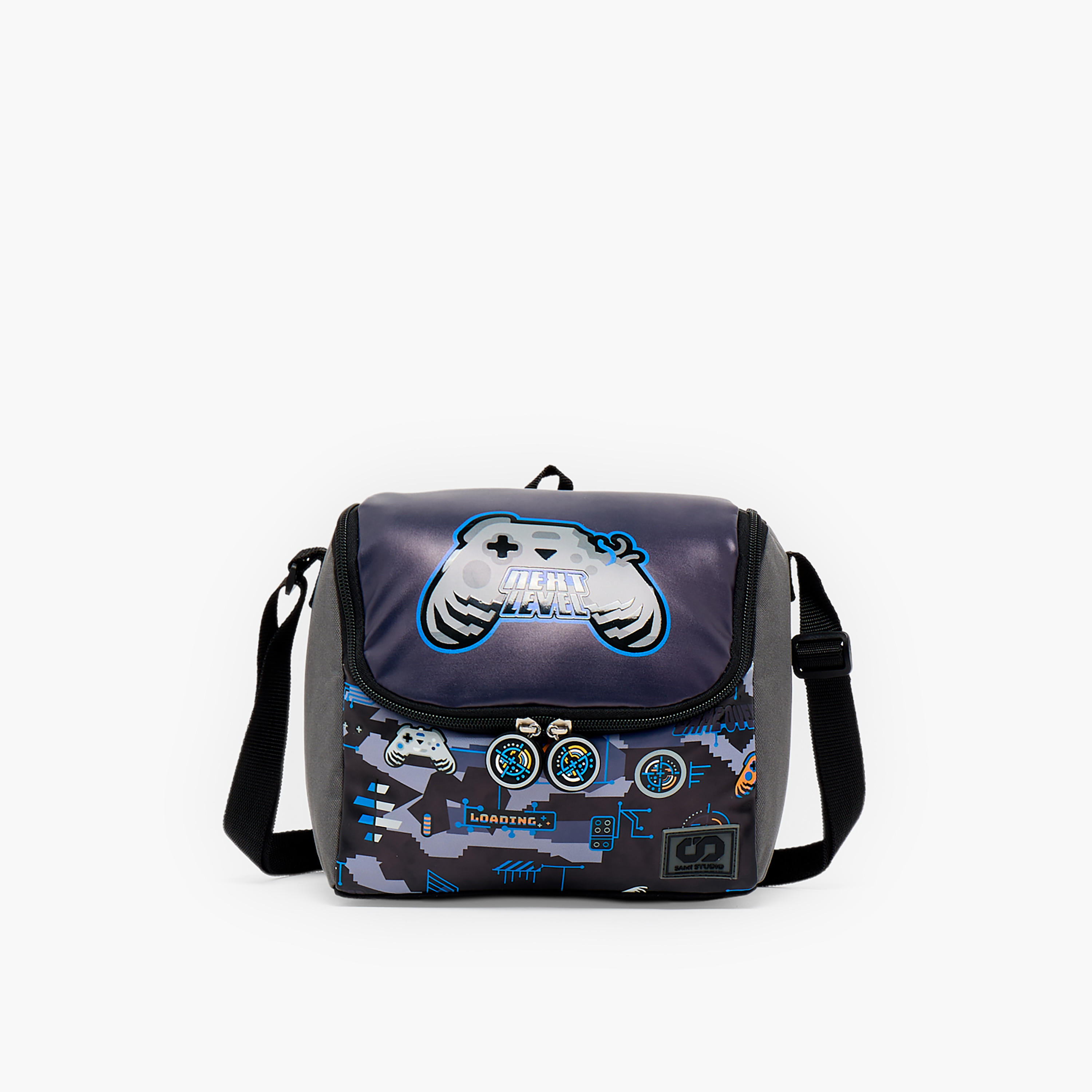 شنطة غداء عازلة للحرارة للأولاد سن 5-8 سنوات بطبعات من سامي ستوديو-school-lunchessentials-lunchbags-image-1