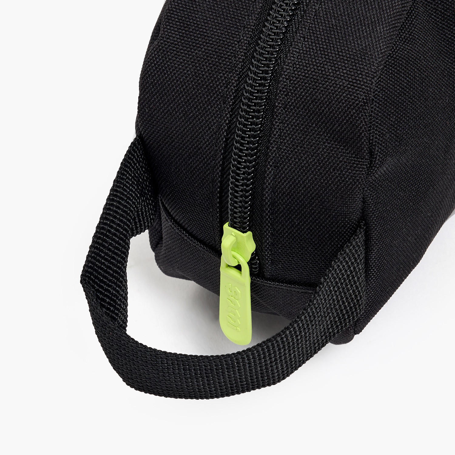 مقلمة بسحاب إغلاق وطبعات كرة قدم من سامي ستوديو-school-stationery-pencilcases-image-6