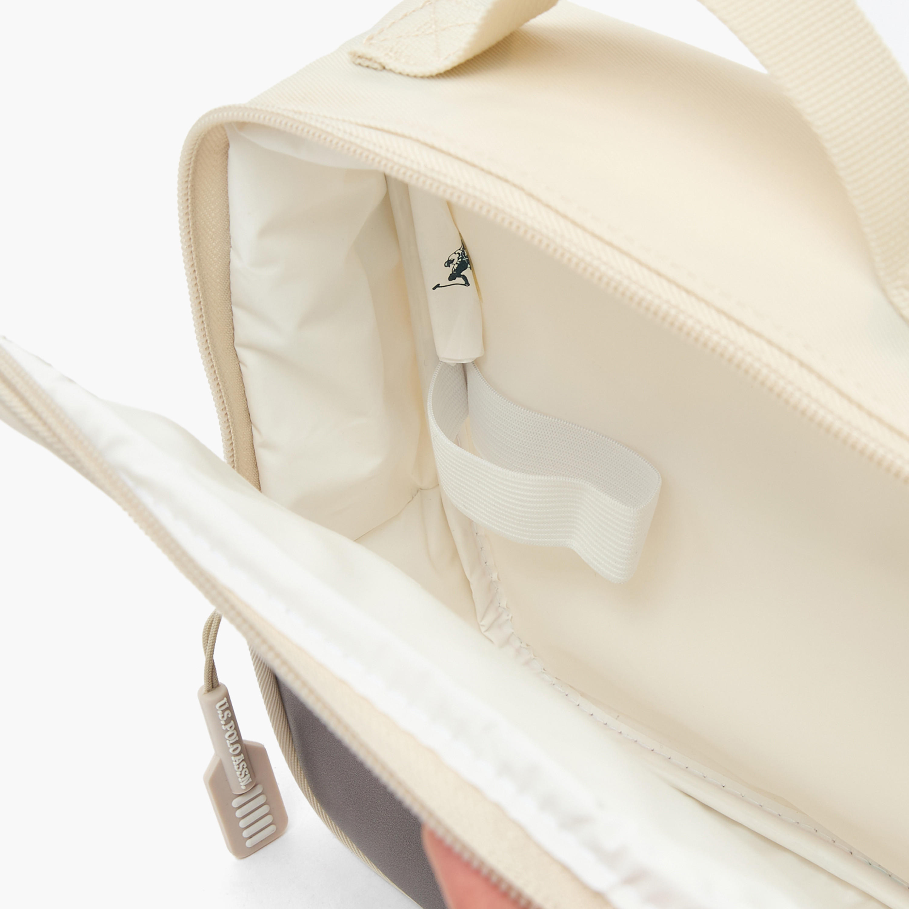 شنطة غداء عازلة للحرارة بطبعات للأولاد من 8 - 13 سنة من يو أس بولو أسن-school-lunchessentials-lunchbags-image-3