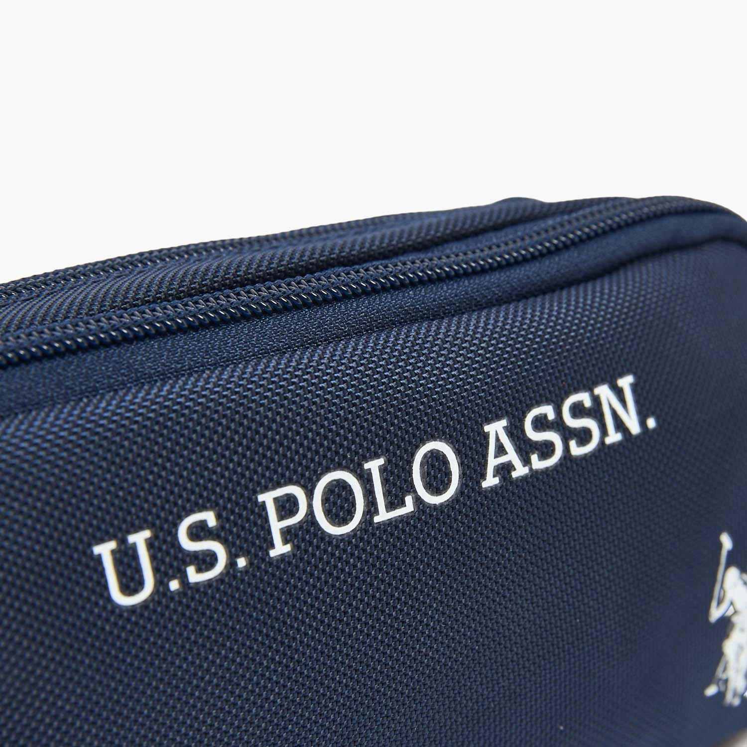 مقلمة بقسمين وطبعات شعار من يو إس بولو أسن-school-stationery-pencilcases-image-6
