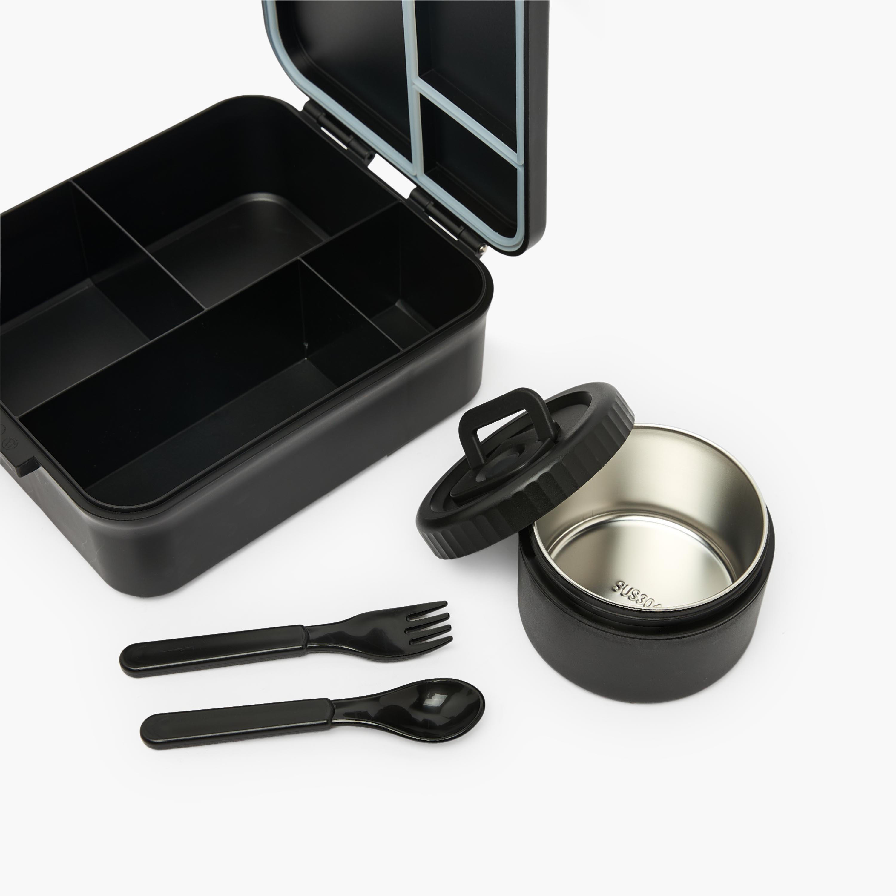 صندوق غداء سادة مع وعاء حساء للأولاد من يو إس بولو أسن - 1.7 لتر-school-lunchessentials-lunchboxes-image-5