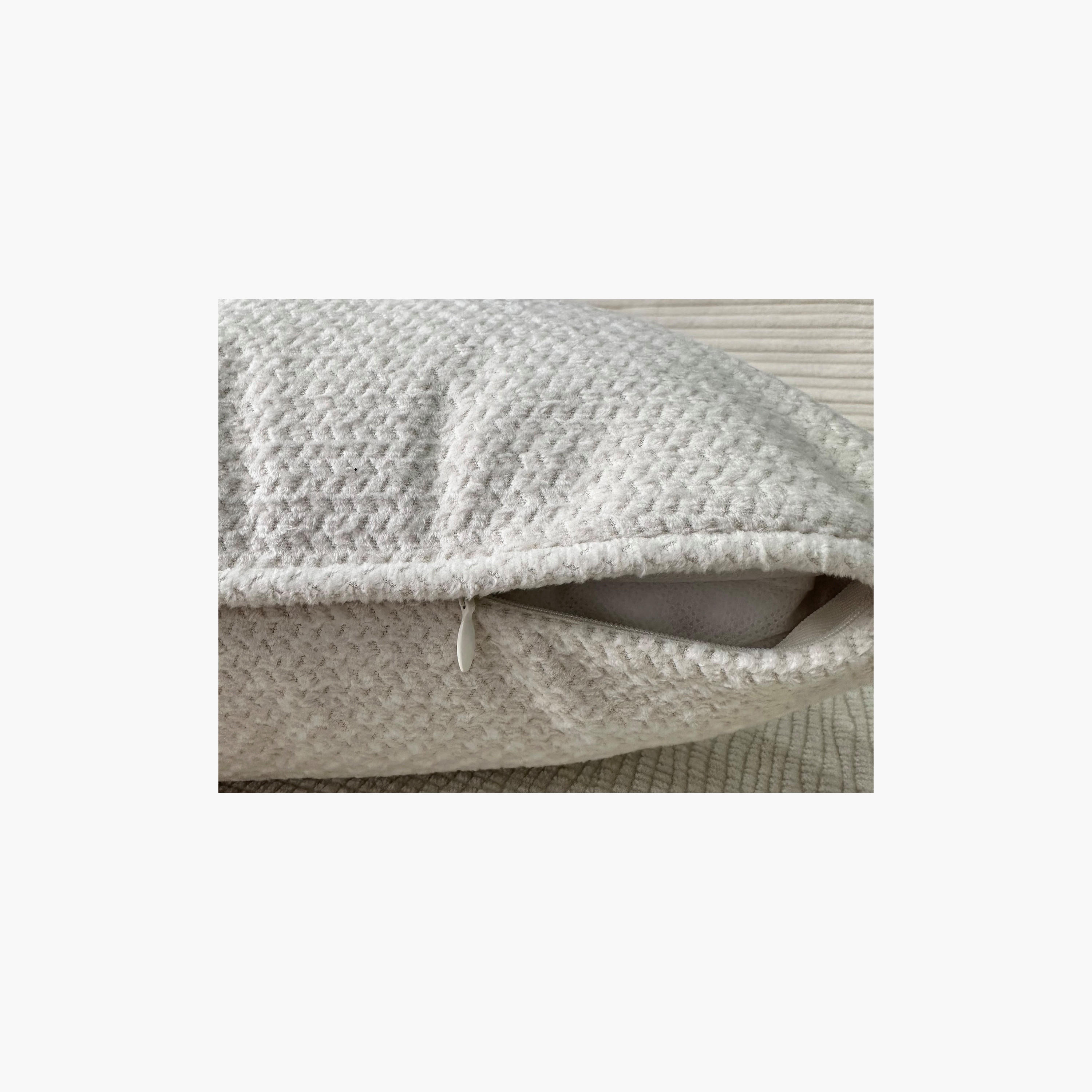 وسادة محشوة بحشوة صلبة - 45 × 45 سم-household-cushionsandthrows-filledcushions-decorativecushions-image-8