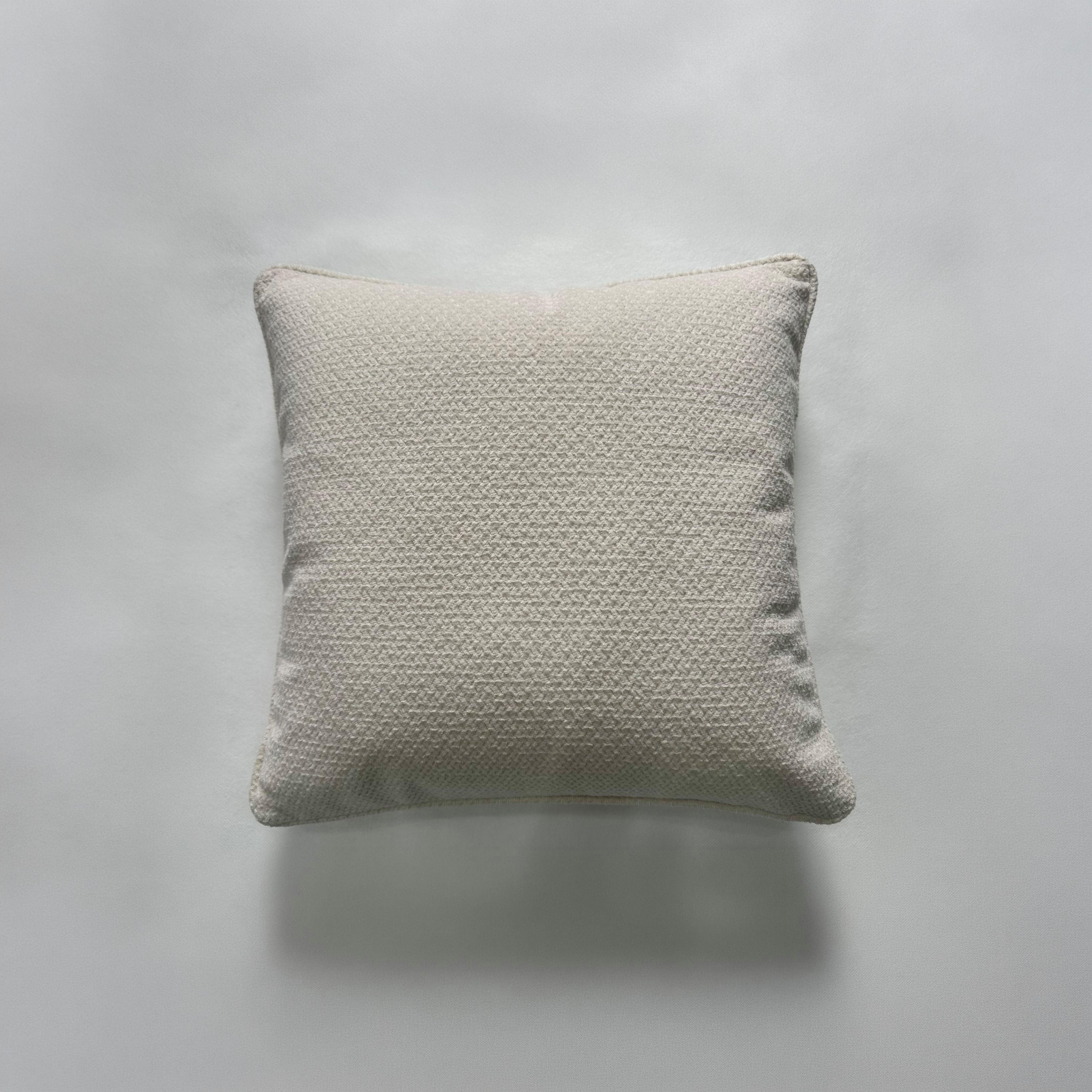 وسادة محشوة بحشوة صلبة - 45 × 45 سم-household-cushionsandthrows-filledcushions-decorativecushions-image-9