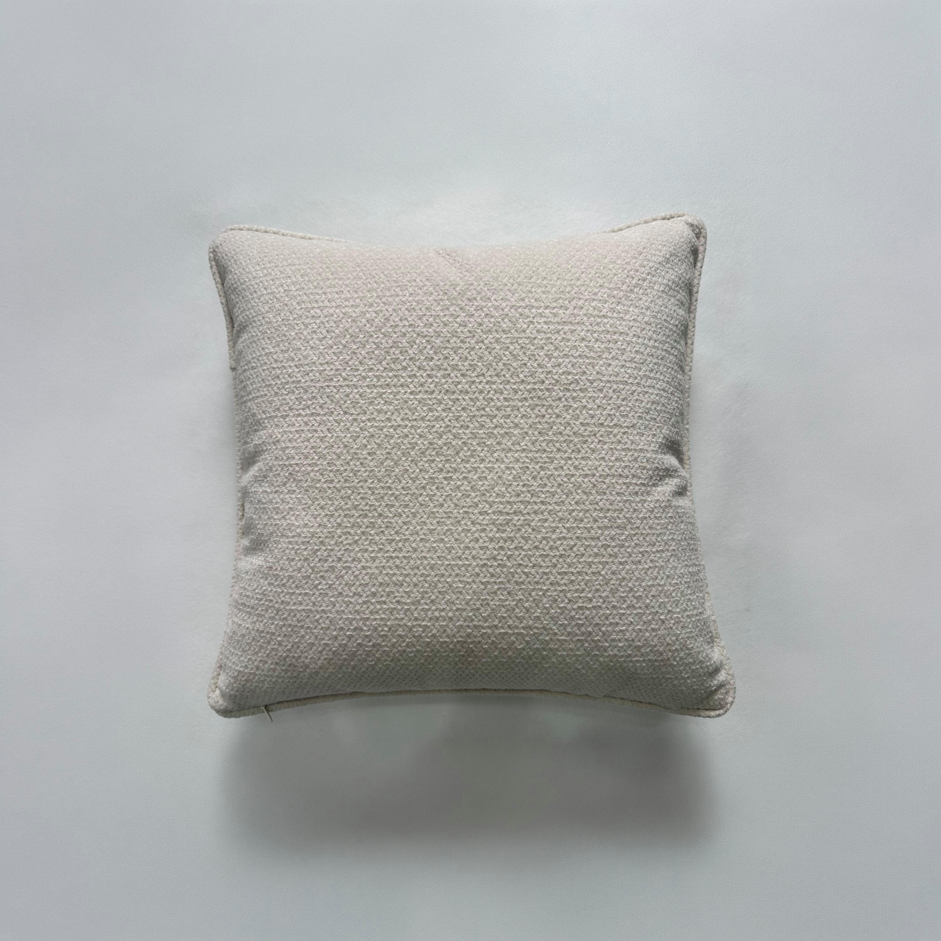 وسادة محشوة بحشوة صلبة - 45 × 45 سم-household-cushionsandthrows-filledcushions-decorativecushions-image-10