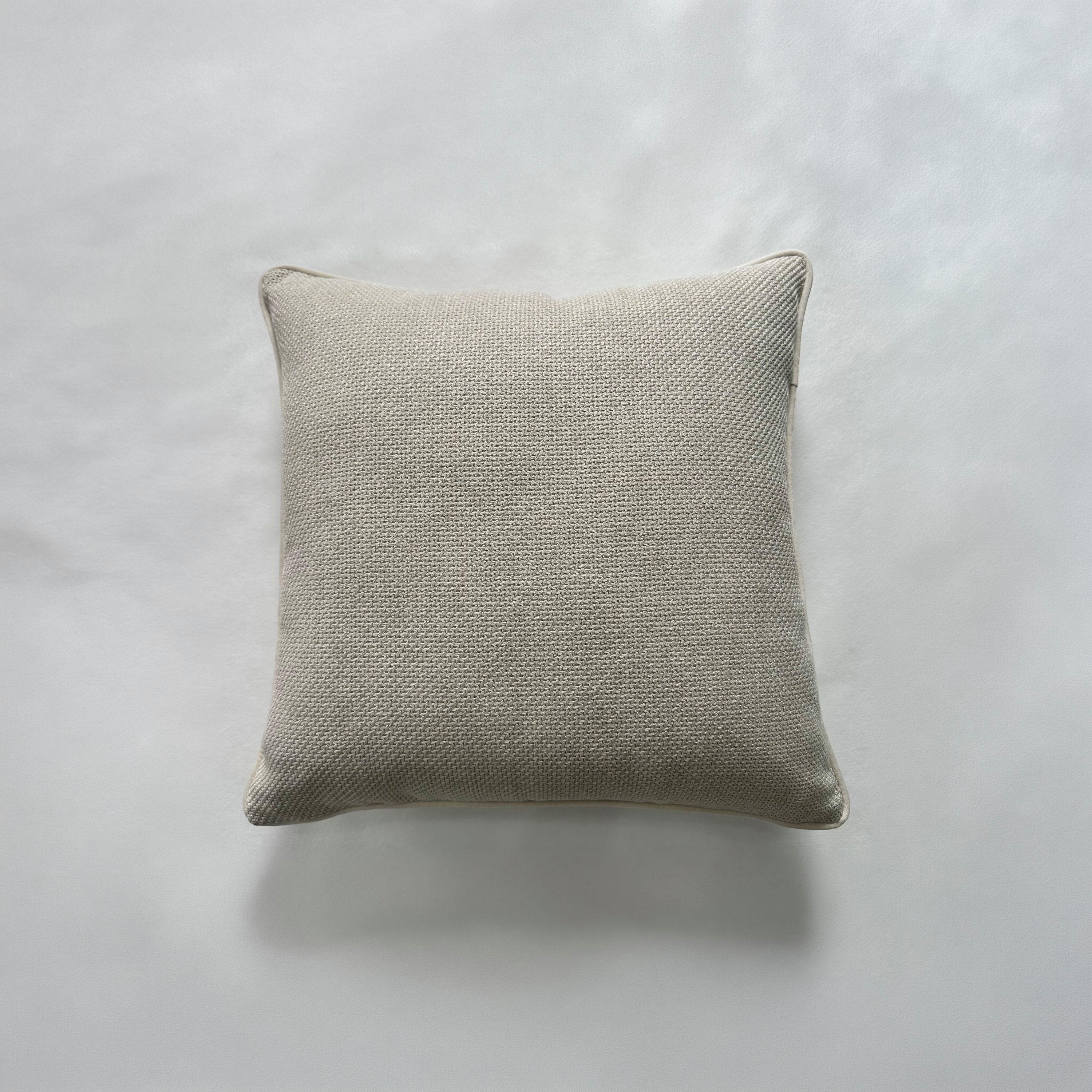 وسادة محشوة بحشوة صلبة - 45 × 45 سم-household-cushionsandthrows-filledcushions-decorativecushions-image-44