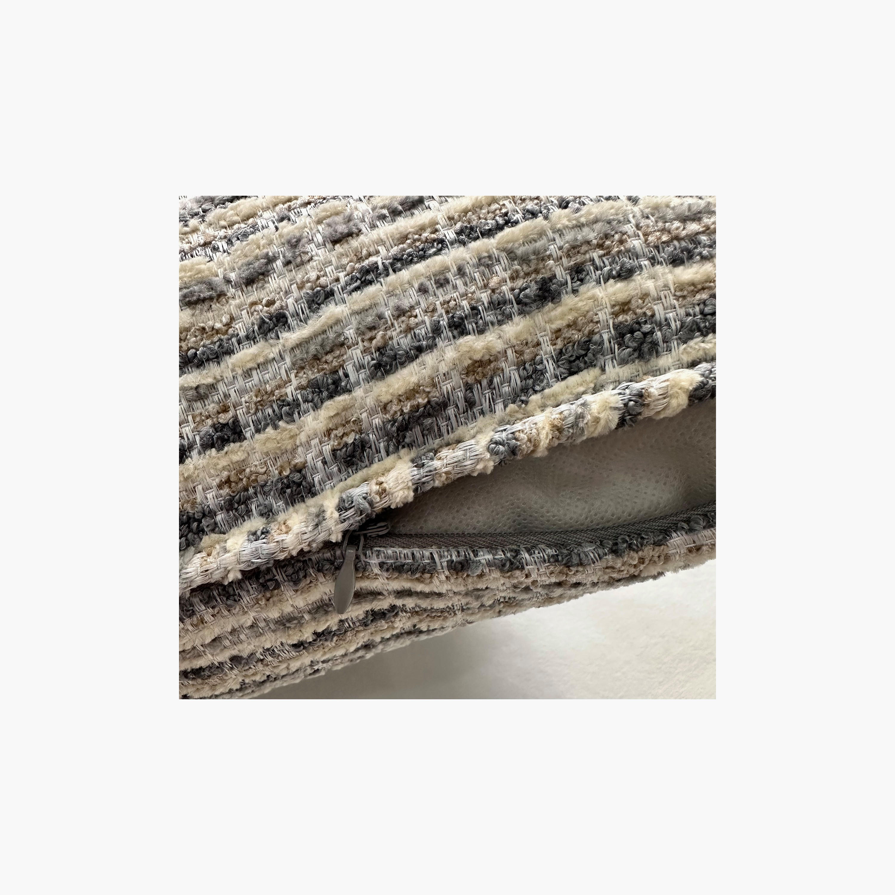 وسادة محشوة بحشوة صلبة - 45 × 45 سم-household-cushionsandthrows-filledcushions-decorativecushions-image-14