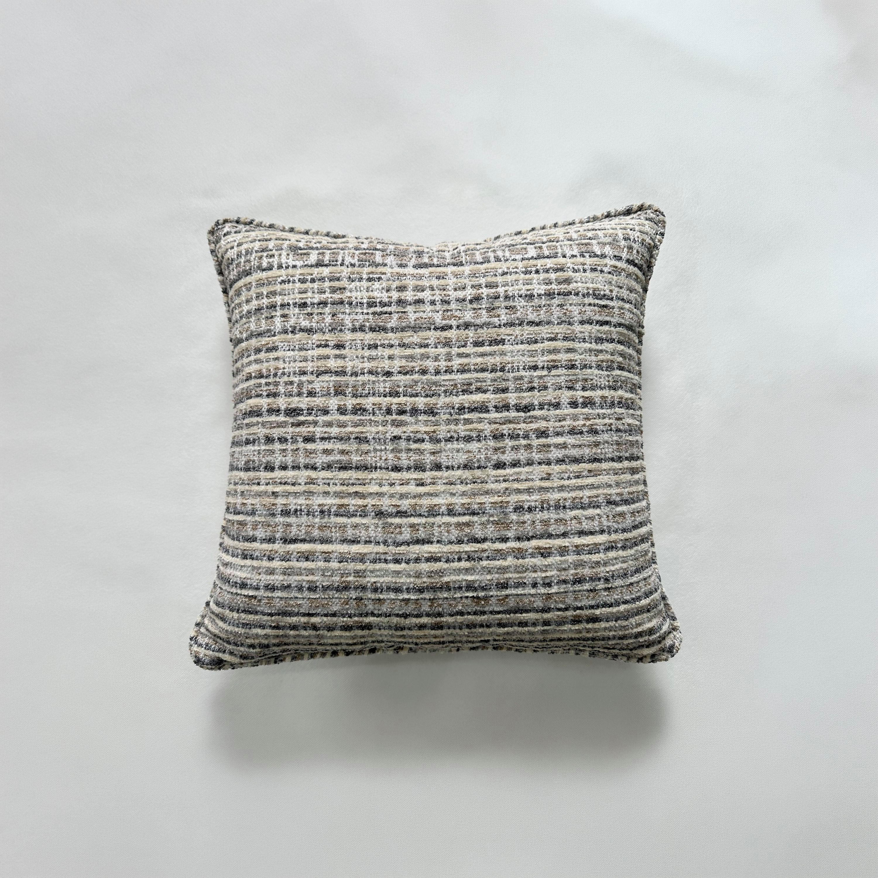 وسادة محشوة بحشوة صلبة - 45 × 45 سم-household-cushionsandthrows-filledcushions-decorativecushions-image-16