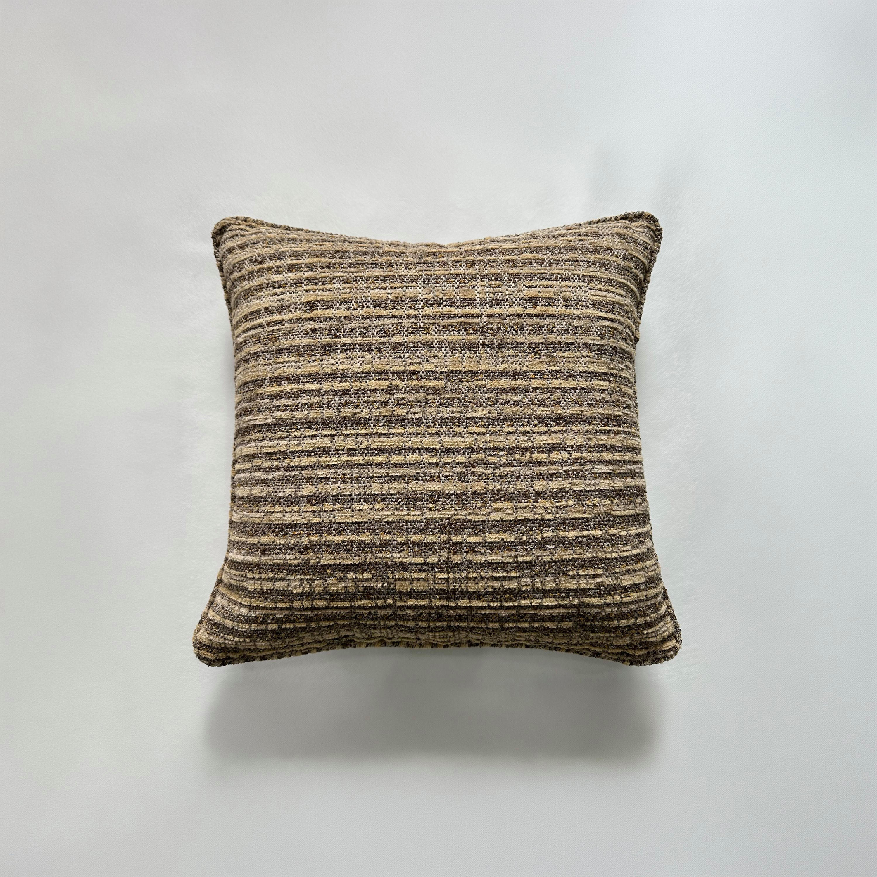 وسادة محشوة بحشوة صلبة - 45 × 45 سم-household-cushionsandthrows-filledcushions-decorativecushions-image-22