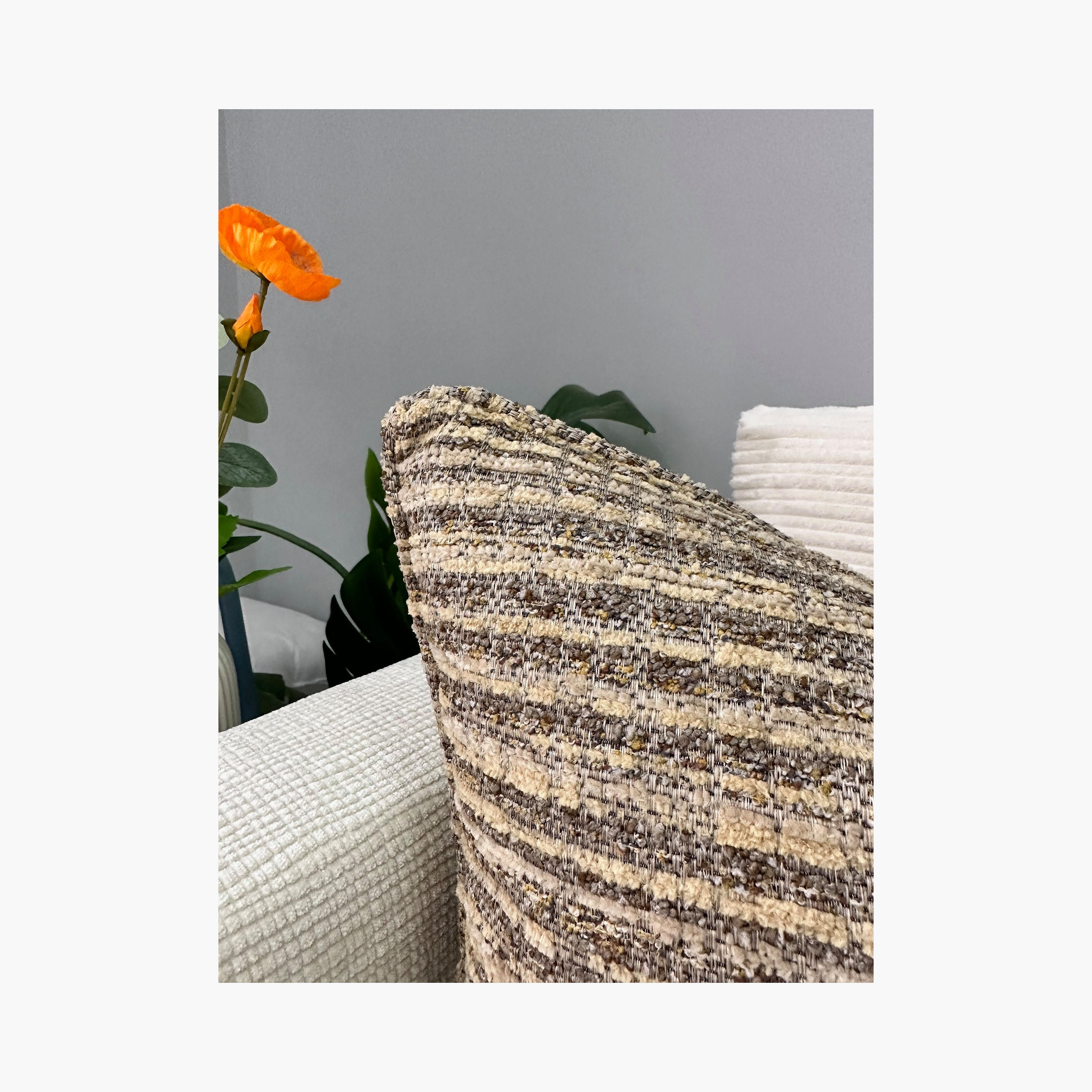 وسادة محشوة بحشوة صلبة - 45 × 45 سم-household-cushionsandthrows-filledcushions-decorativecushions-image-23