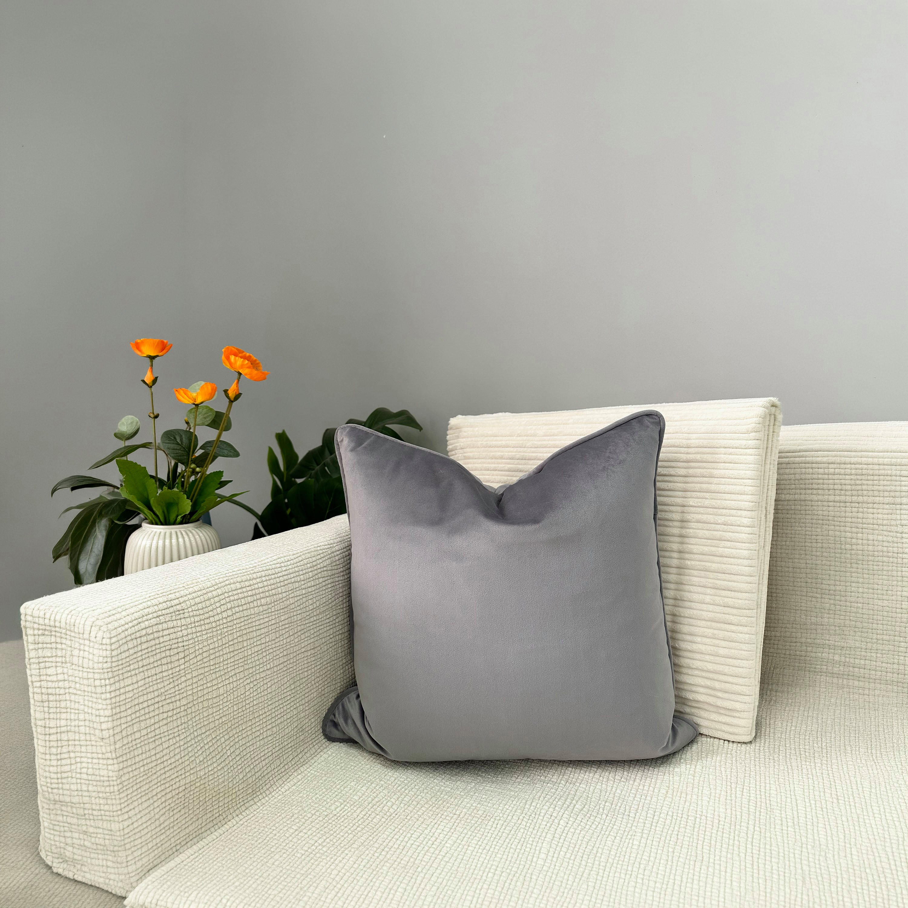 وسادة محشوة بحشوة صلبة - 45 × 45 سم-household-cushionsandthrows-filledcushions-decorativecushions-image-5