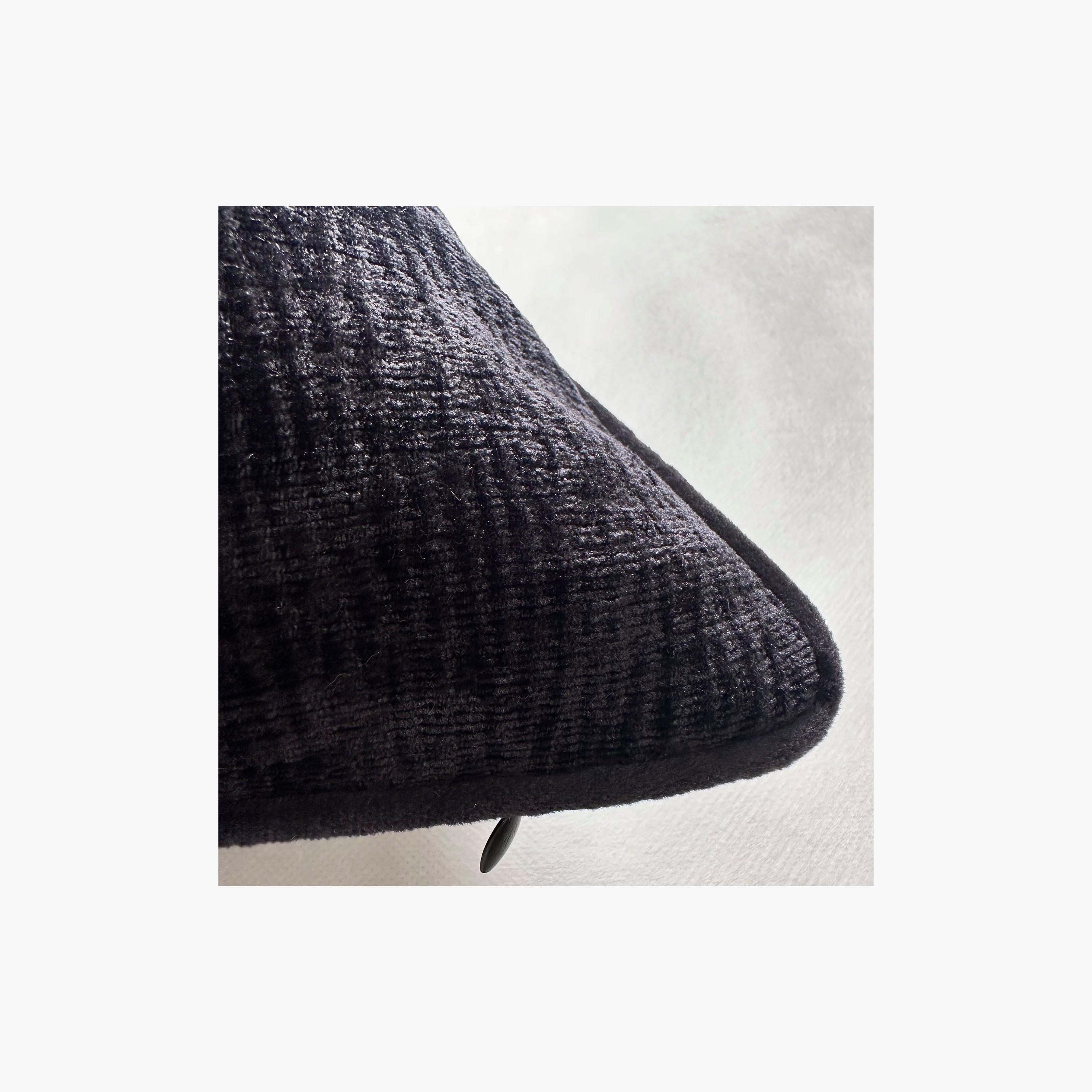 وسادة محشوة بحشوة صلبة - 45 × 45 سم-household-cushionsandthrows-filledcushions-decorativecushions-image-36