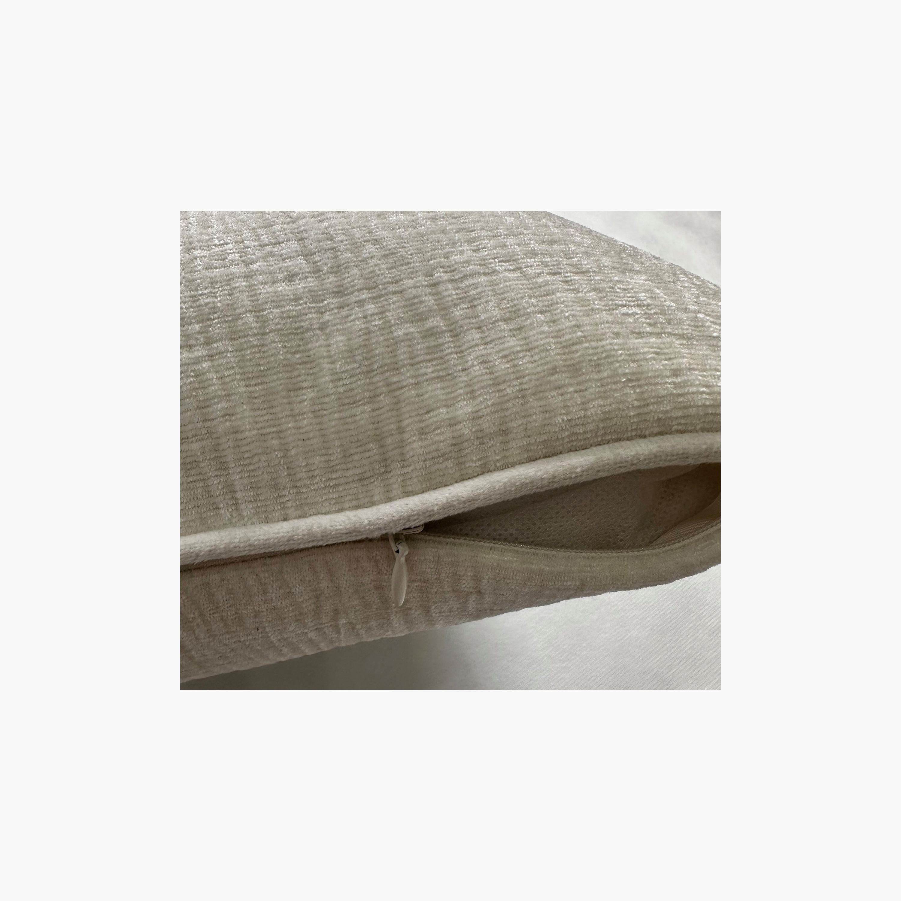 وسادة محشوة بحشوة صلبة - 45 × 45 سم-household-cushionsandthrows-filledcushions-decorativecushions-image-43