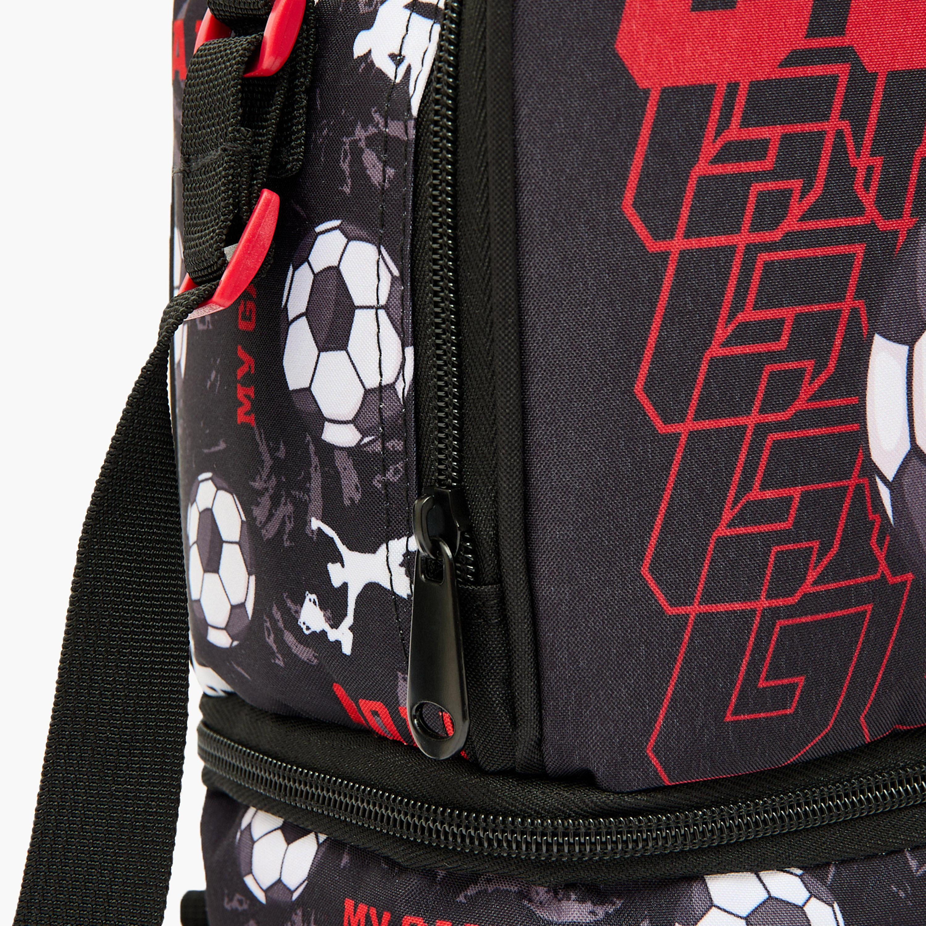 MustTeam Football Print Lunch Bag for Boys 5-8 Years with Shoulder Strap-school-lunchessentials-lunchbags-image-3