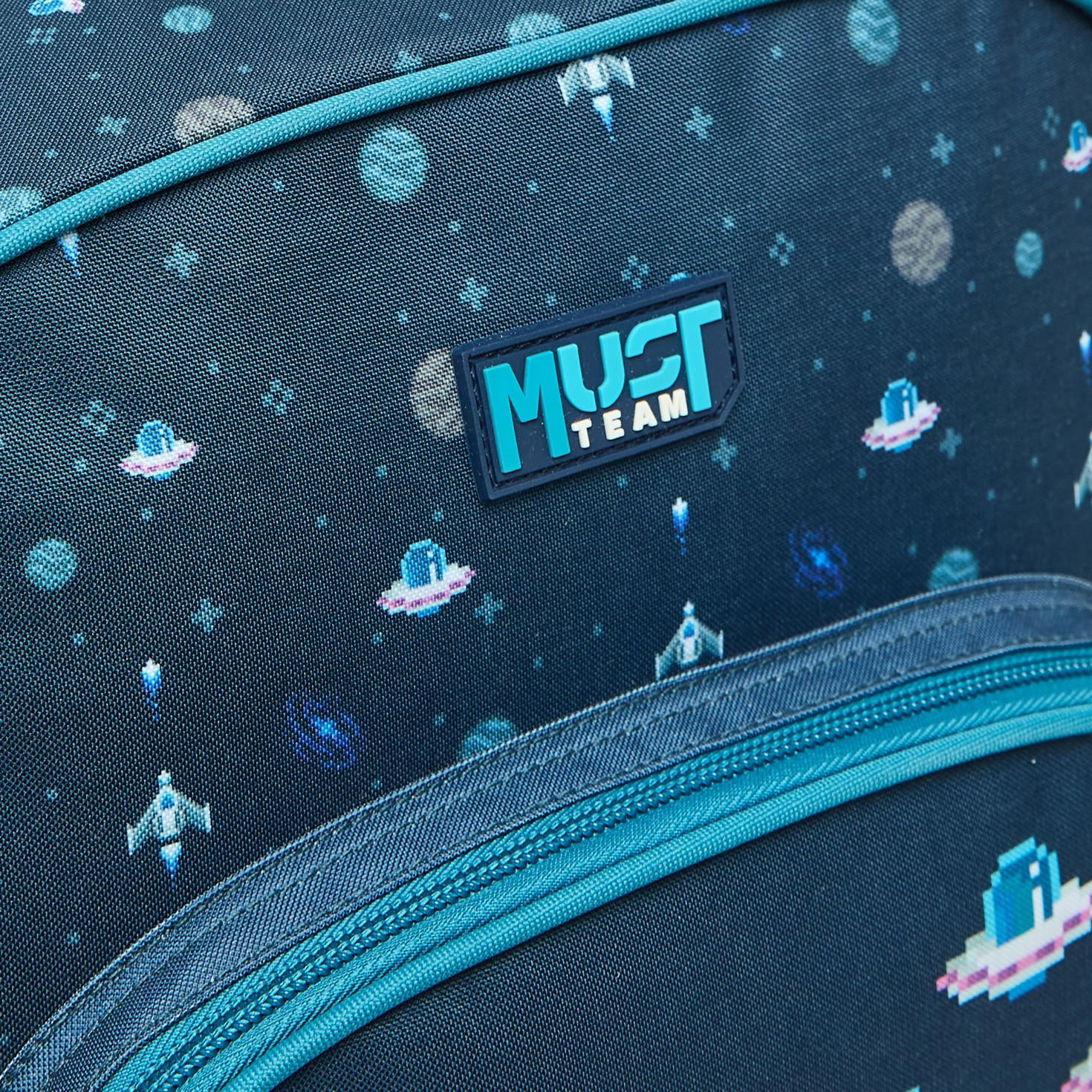 MustTeam Game Print 4-Piece School Trolley Bag Set for Boys 5-8 Years with Pencil Pouch - 16 inches-school-bagsandbackpacks-trolleybags-image-6
