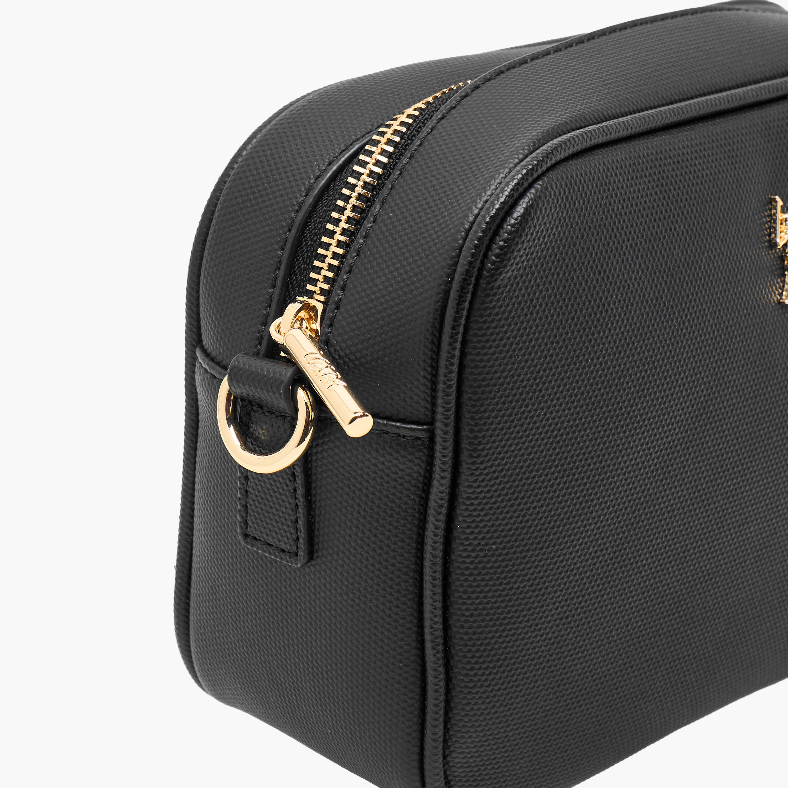 شنطة كروس بودي بارزة الملمس بحزام قابل للتعديل من يو إس بولو أسن-women-bagsandwallets-handbags-image-6