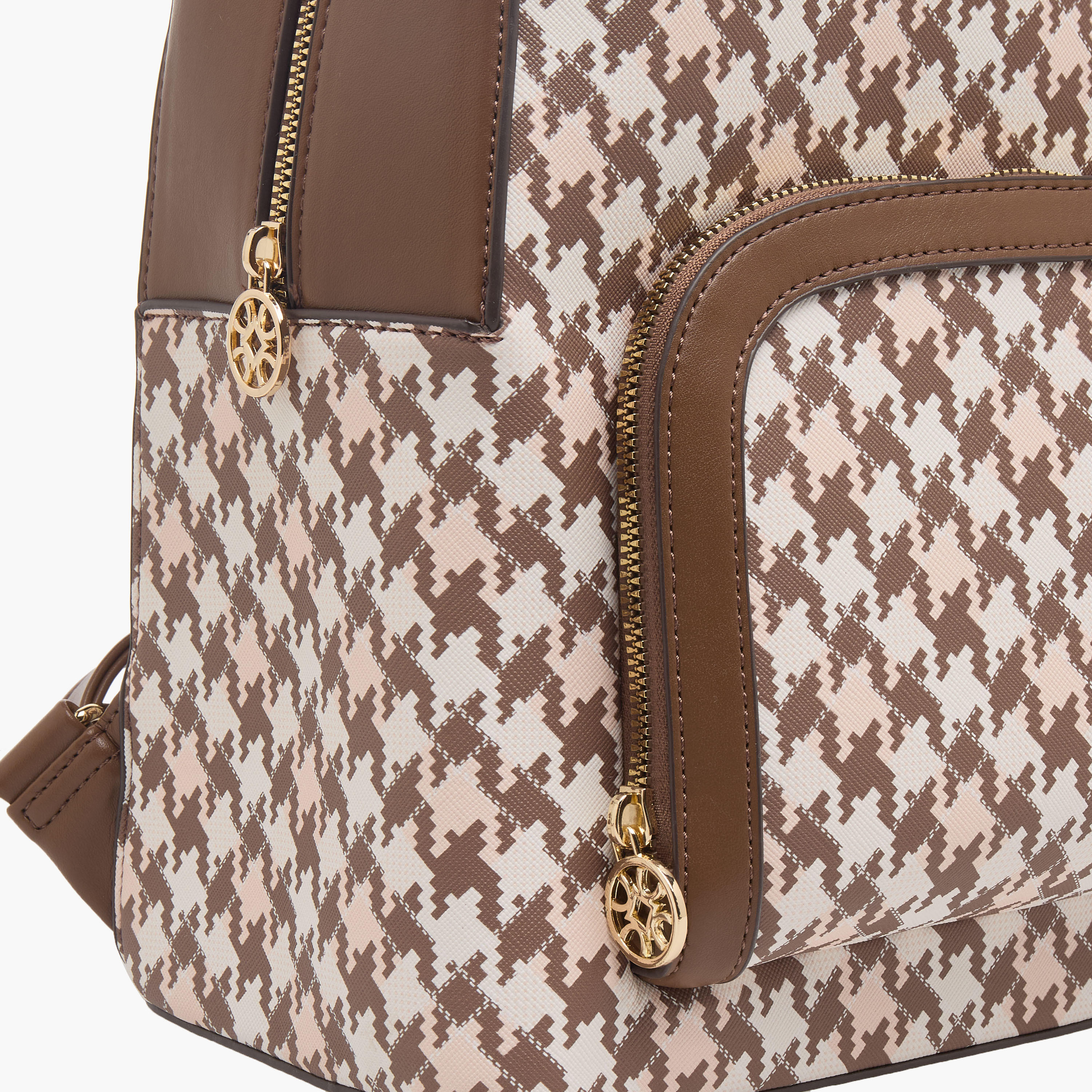 شنطة ظهر بطبعة ساشا مع أحزمة قابلة للتعديل-women-bagsandwallets-backpacks-image-5