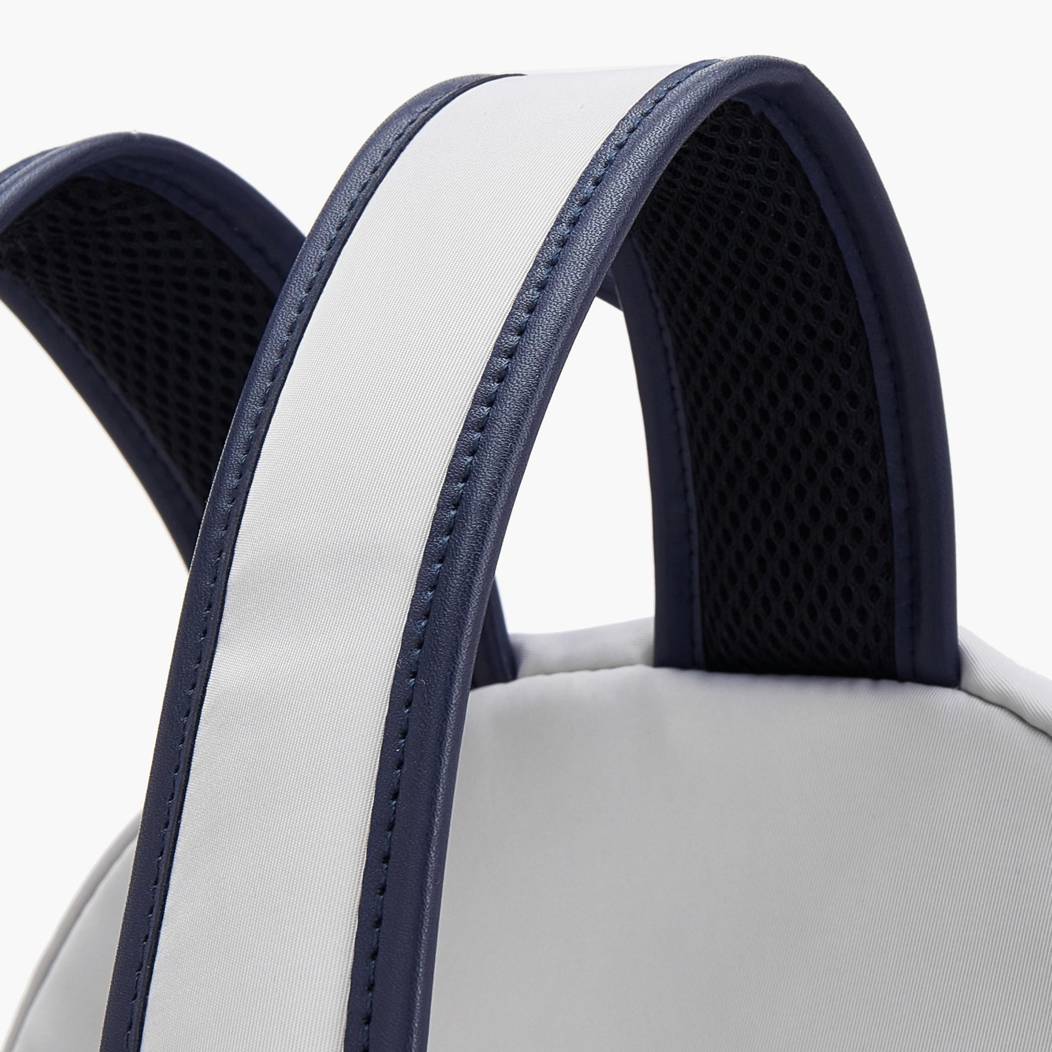 شنطة ظهر بحمالات مبطنة وطبعات قوالب ملونة من لي كوبر-women-bagsandwallets-backpacks-image-6