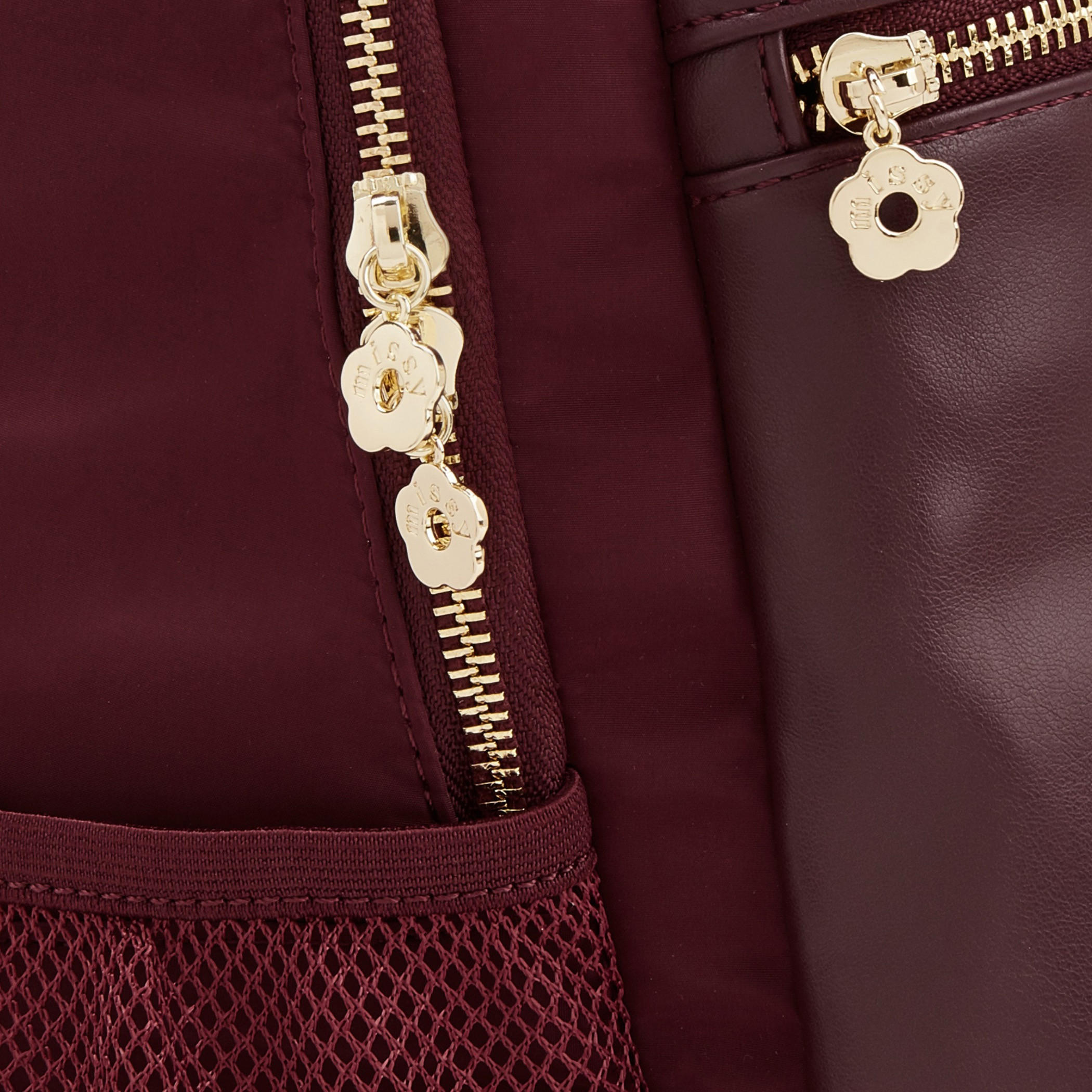 شنطة ظهر سادة بحمالات كتف قابلة للتعديل من ميسي-women-bagsandwallets-backpacks-image-4