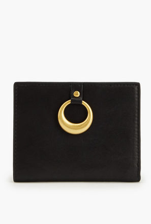 محفظة بطية ثنائية وحلية ميتاليك من سيليست-women-bagsandwallets-wallets-image-1