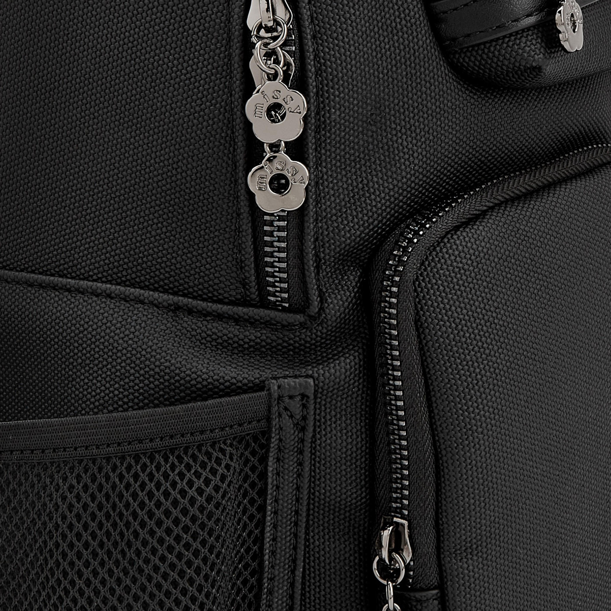 شنطة ظهر سادة بجيب أمامي من ميسي-women-bagsandwallets-backpacks-image-3