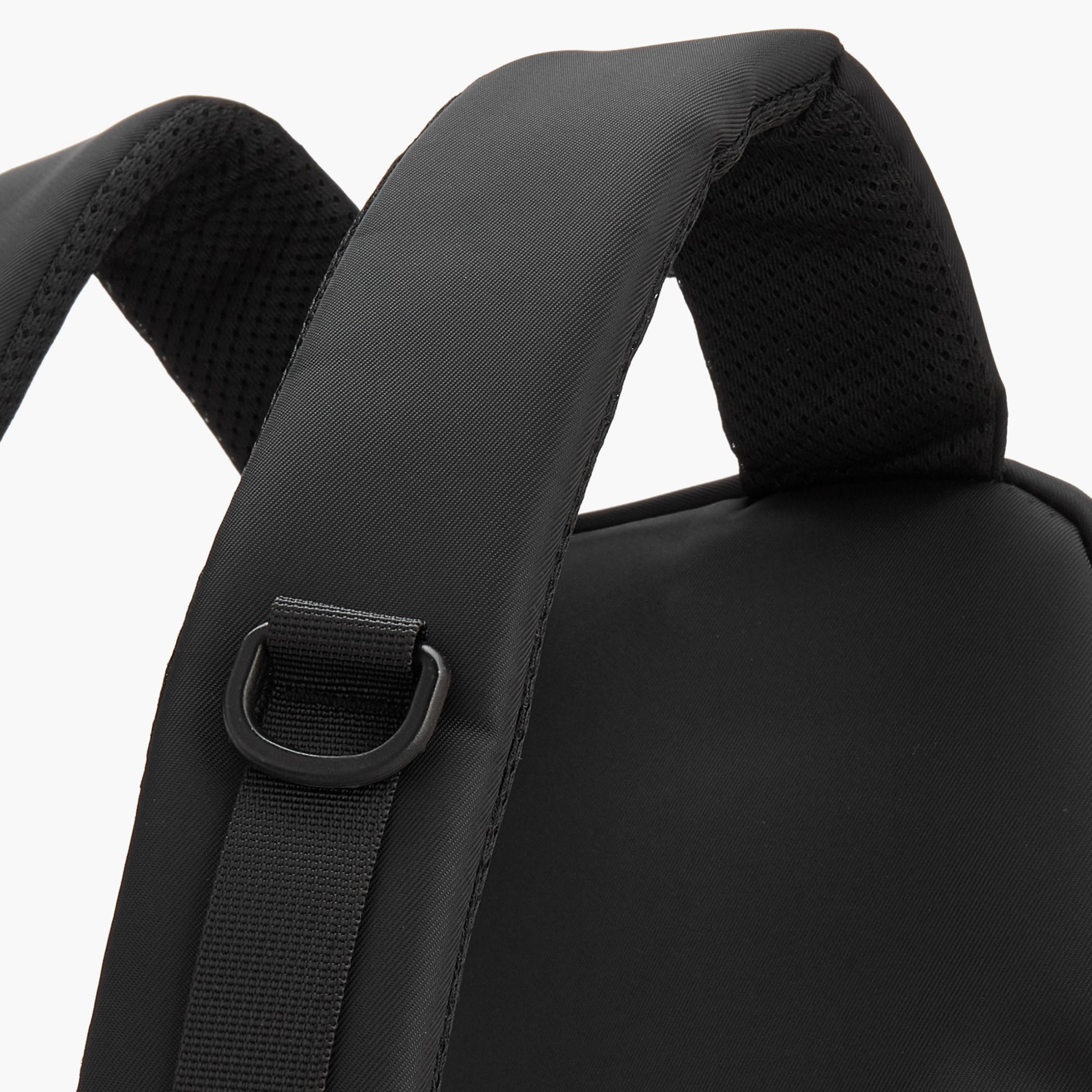 شنطة ظهر سادة بقفل حبل شد من ميسي-school-bagsandbackpacks-backpacks-image-3
