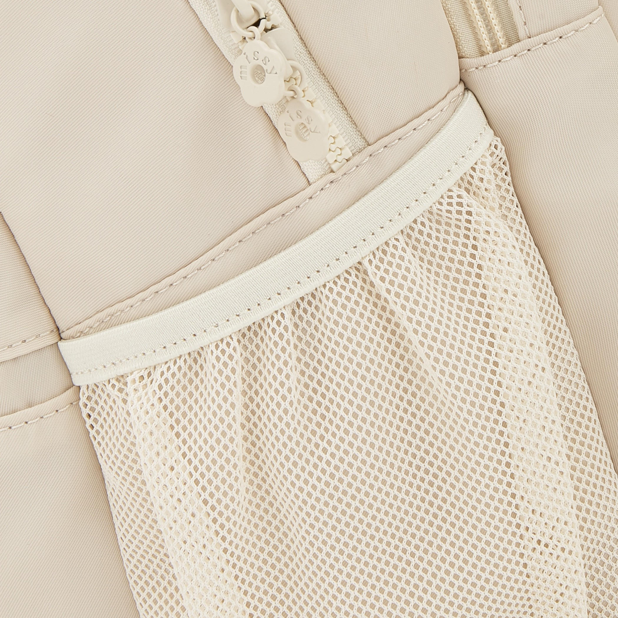 شنطة ظهر سادة مع شنطة صغيرة جانبية قابلة للفصل من ميسي-women-bagsandwallets-backpacks-image-4