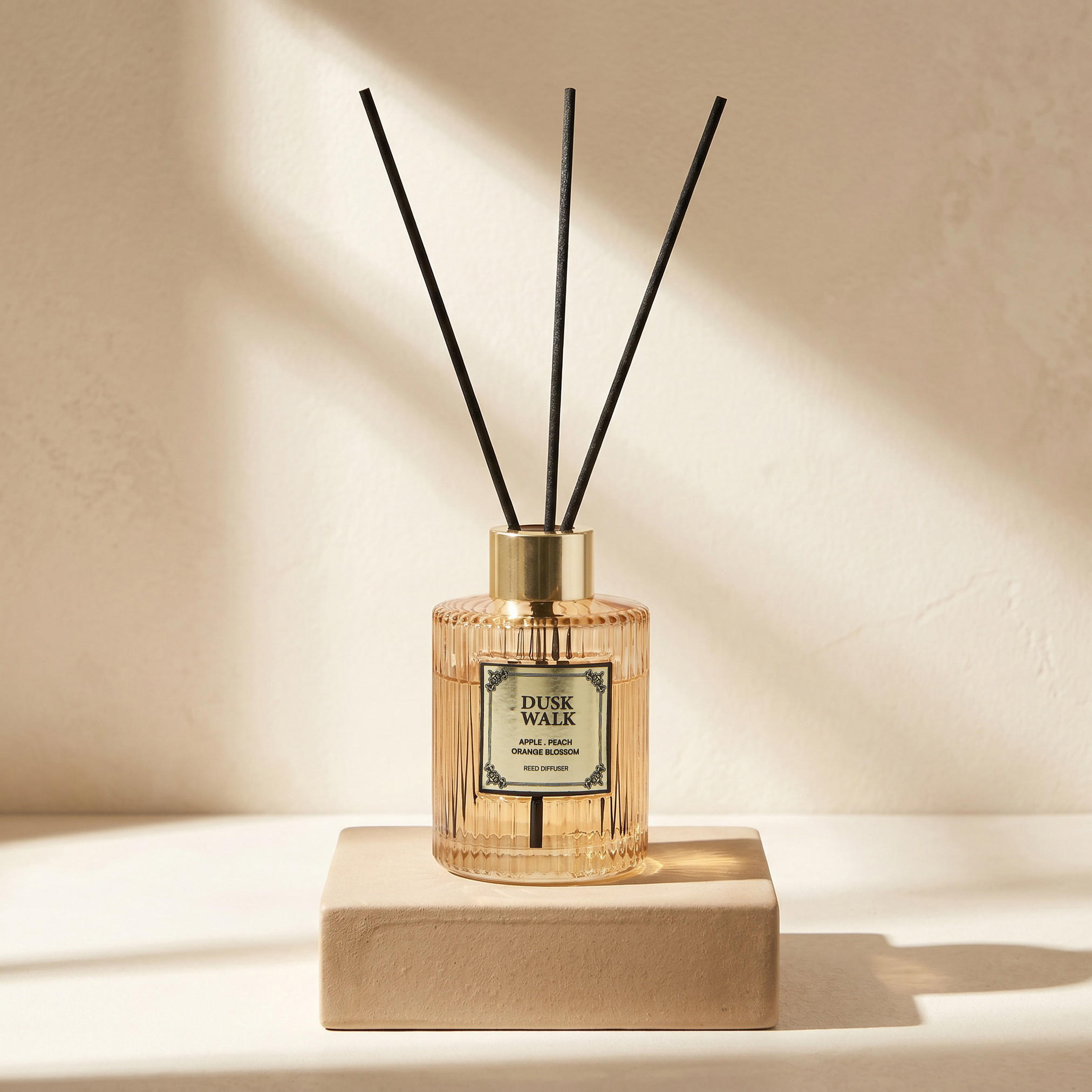 موزع عطر بالأعواد من أتيليه دسك ووك - 100 مل-household-homefragrance-reeddiffusers-image-1