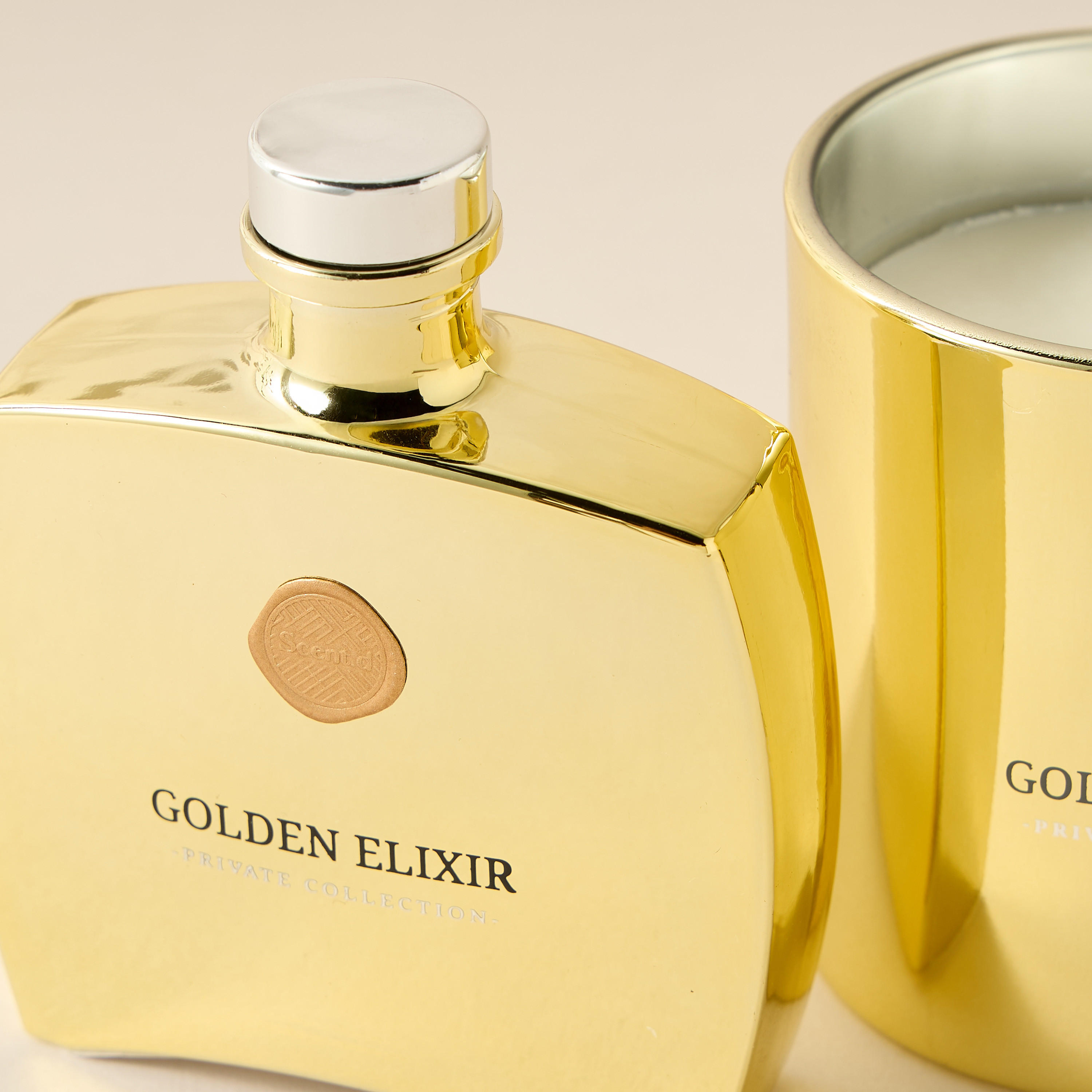 طقم هدايا موزع عطر وشمعة برطمان من سينت دي لندن، جولدن إليكسر-household-homefragrance-fragrancegiftset-image-7