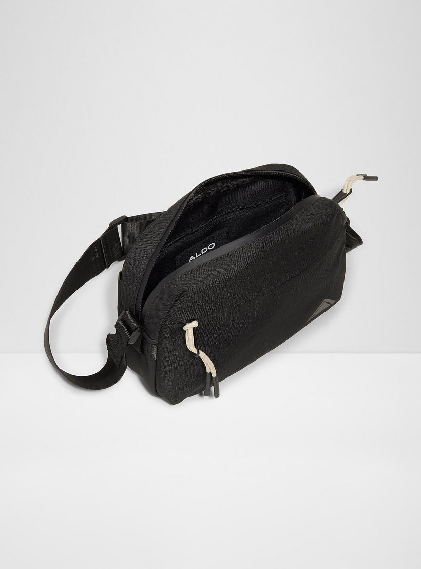 حقيبة كروسبودي سادة من ألدو ميريمبا مزودة بسحاب إغلاق وحزام قابل للتعديل-men-bags-image-3