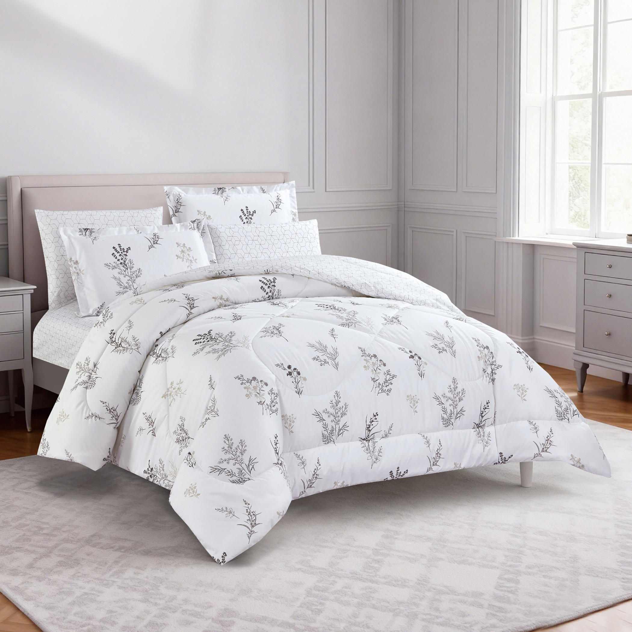 طقم لحاف بطبعة زهور-household-bedding-comfortersandbedspreads-comforters-image-48