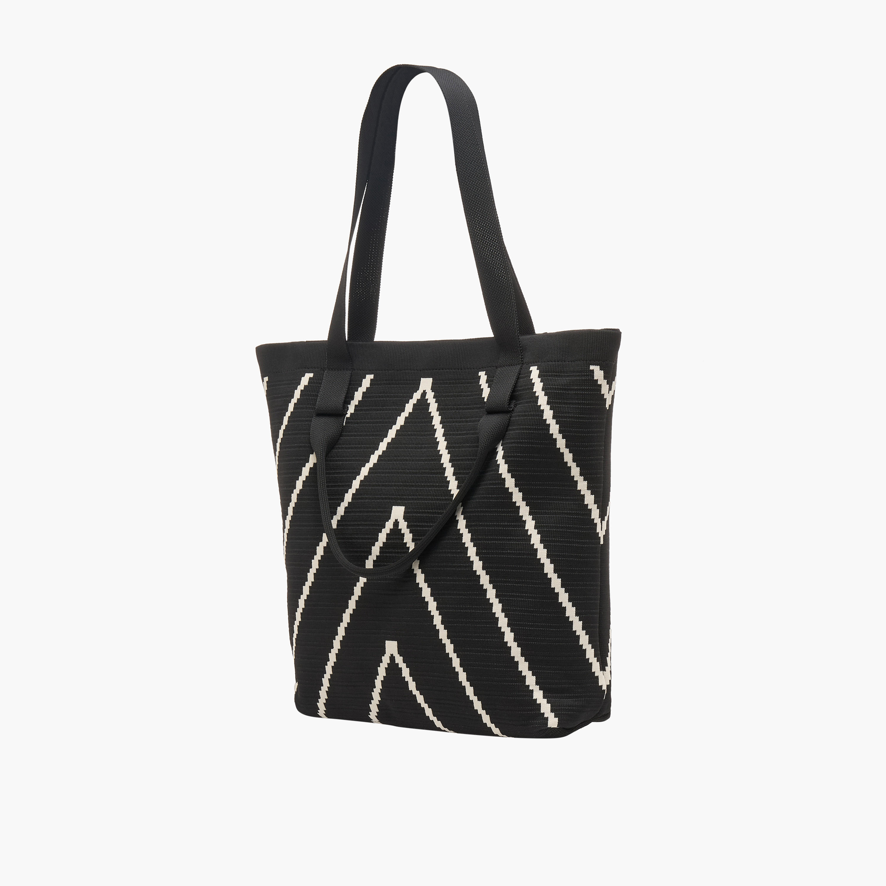 شنطة توت بطبعات وسحاب إغلاق من ميستوتس-women-bagsandwallets-handbags-image-2