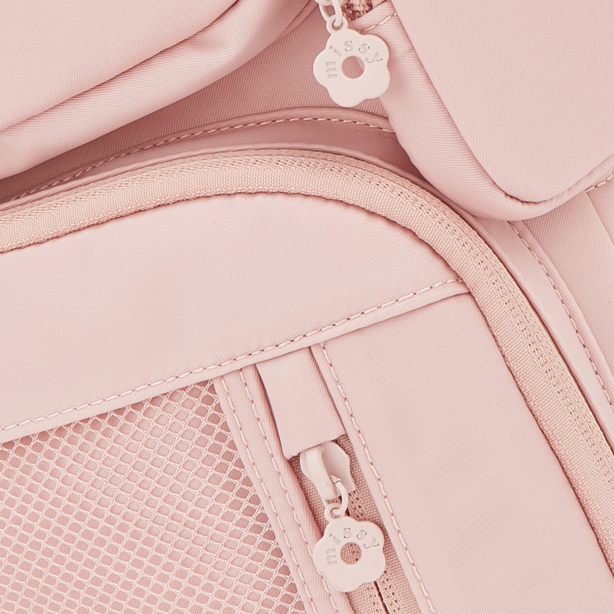شنطة ظهر سادة مع شنطة صغيرة من ميسي-women-bagsandwallets-backpacks-image-7