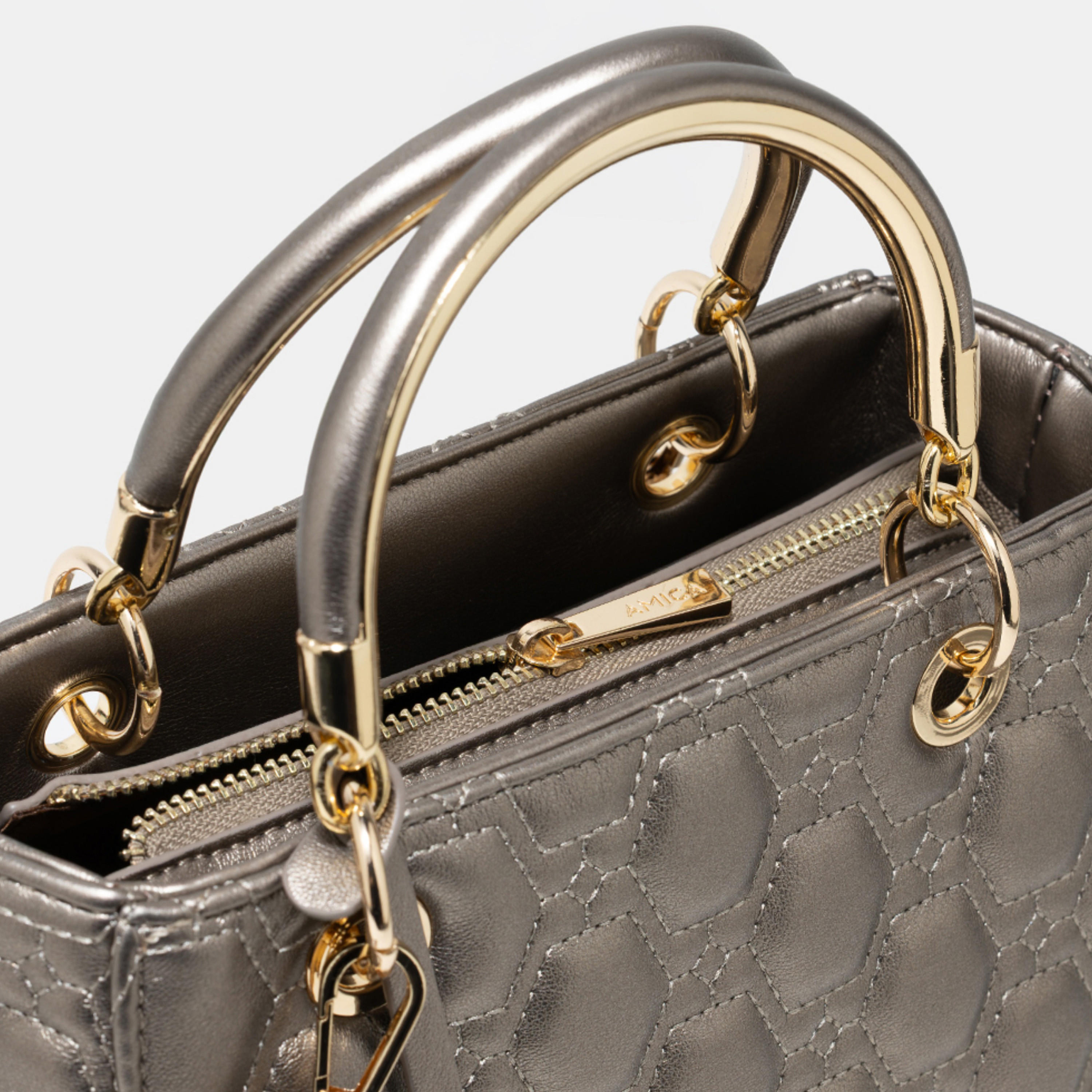 حقيبة كروس مبطنة بمقبض معدني-women-bagsandwallets-handbags-image-3