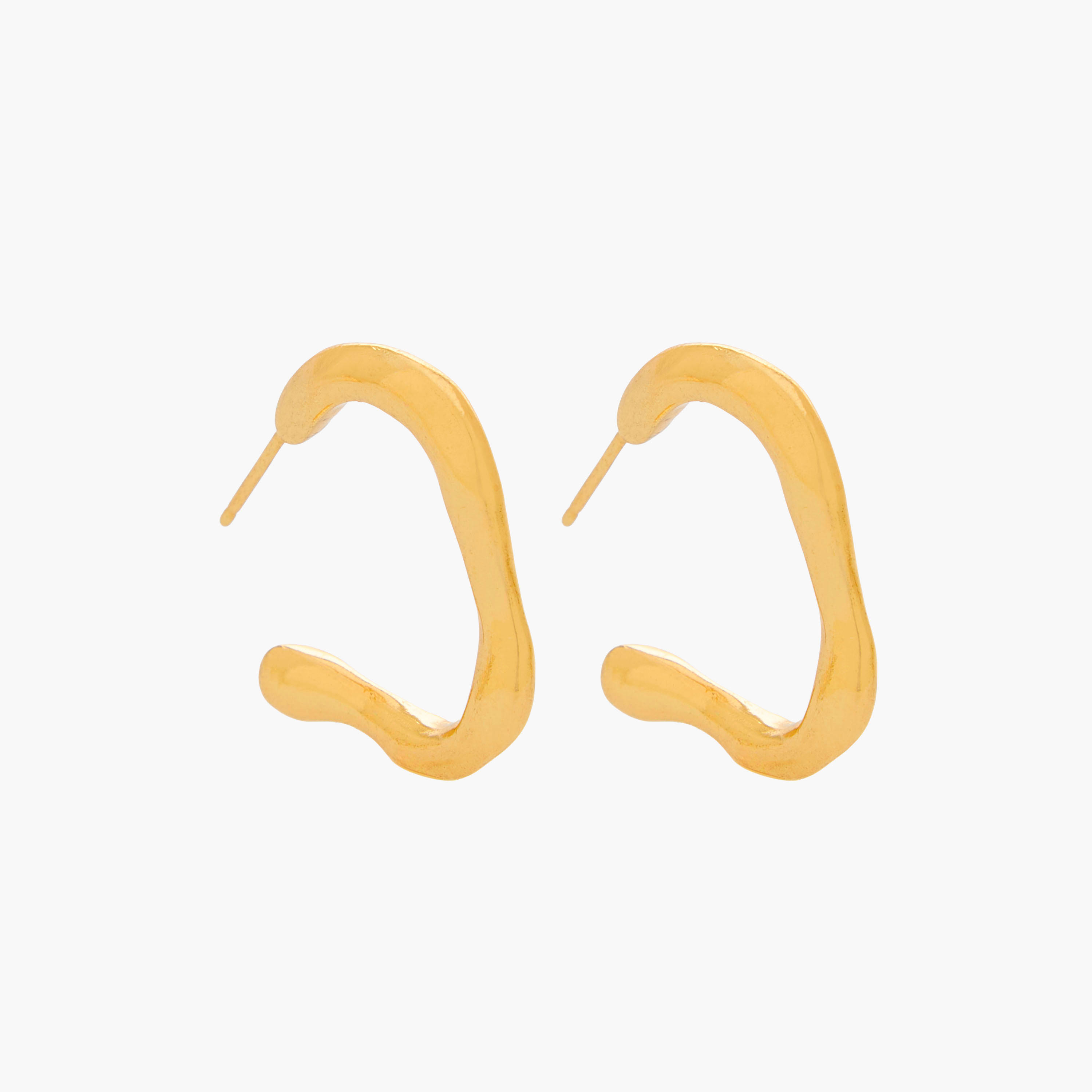 حلقان طوق ذهبية اللون بمكبس إغلاق خلفي - طقم من 3 أزواج-women-watchesandjewellery-jewellery-earrings-image-3