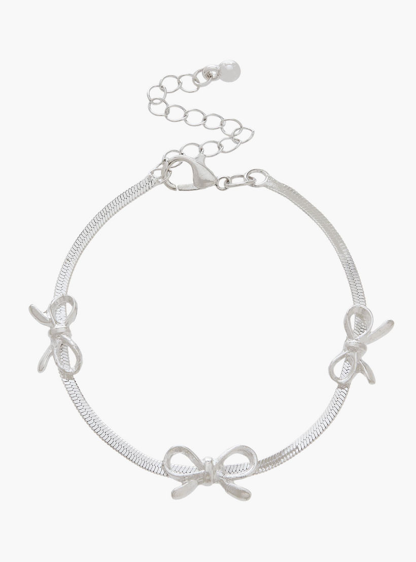 سوار فضي بتزيينات فيونكات-women-watchesandjewellery-jewellery-banglesandbracelets-image-2