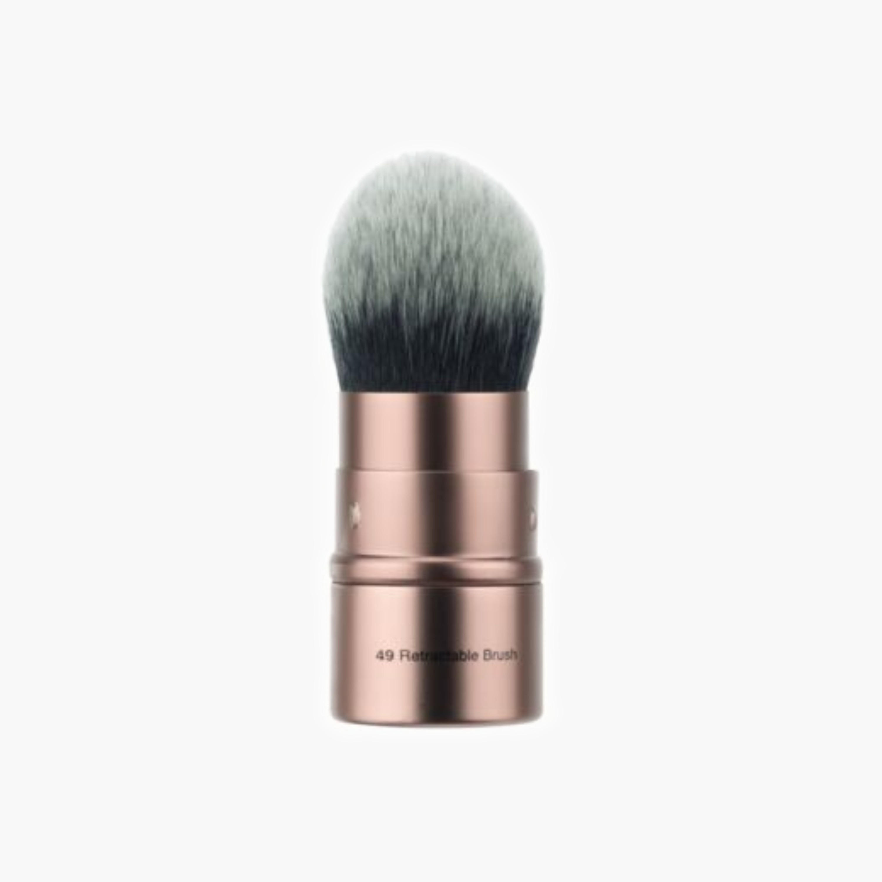 فرشاة بودرة قابلة للسحب بتصميم صغير الحجم من بيتر-beautyandpersonalcare-makeup-lips-lipliners-image-1