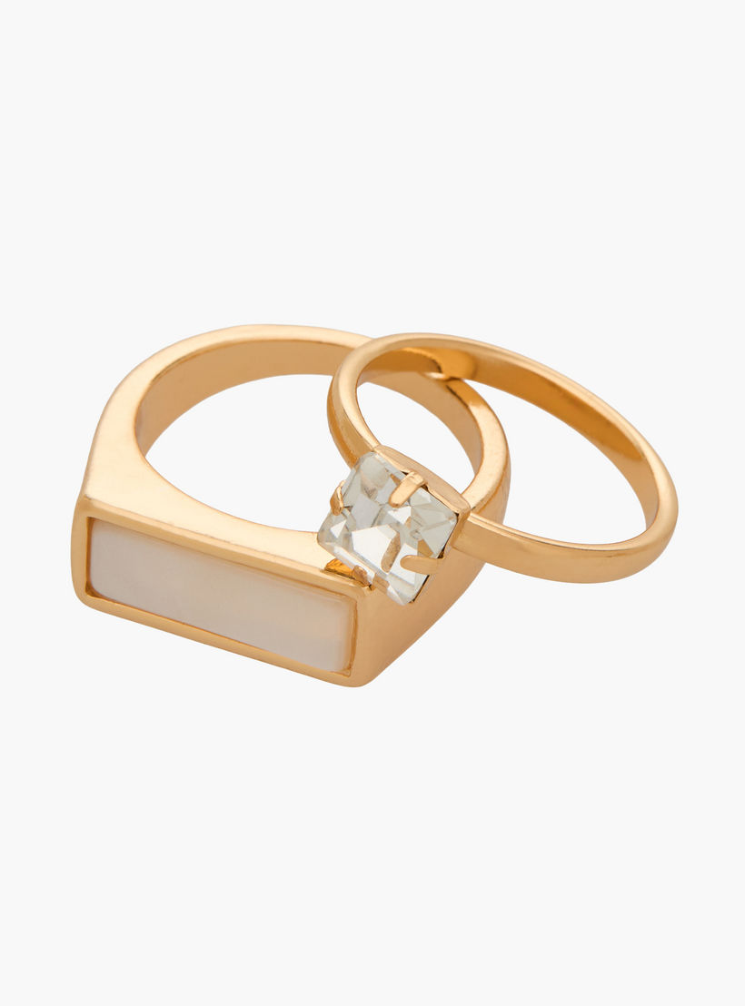 Set of 8 - Assorted Gold Tone Rings-women-watchesandjewellery-jewellery-rings-image-3