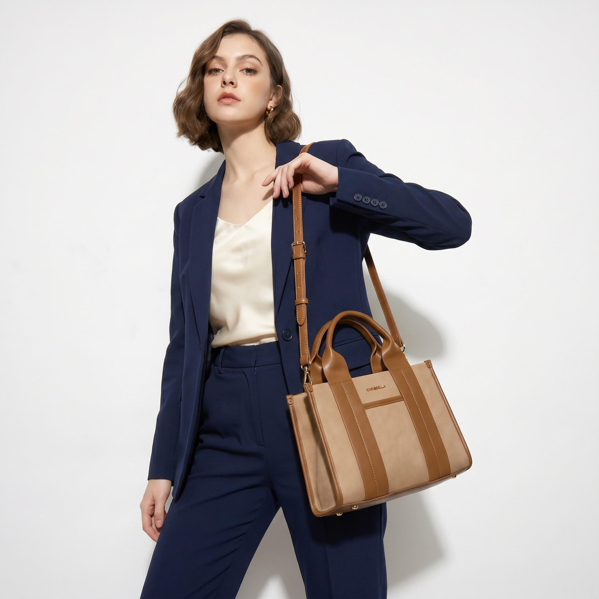 شنطة توت بسحاب إغلاق وألواح من كريسبيلا-women-bagsandwallets-handbags-image-2