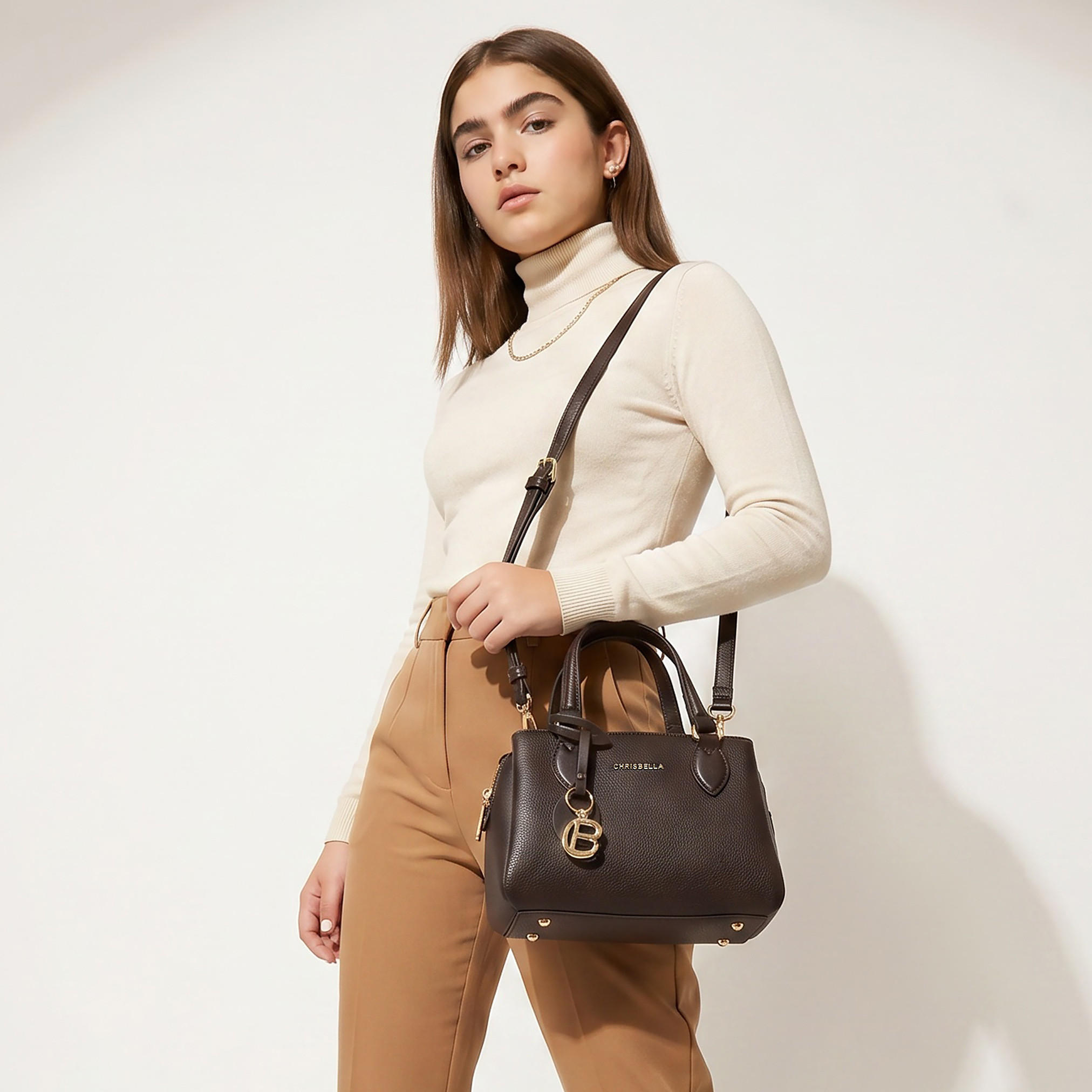 شنطة توت سادة مع محفظة من كريسبيلا-women-bagsandwallets-handbags-image-2