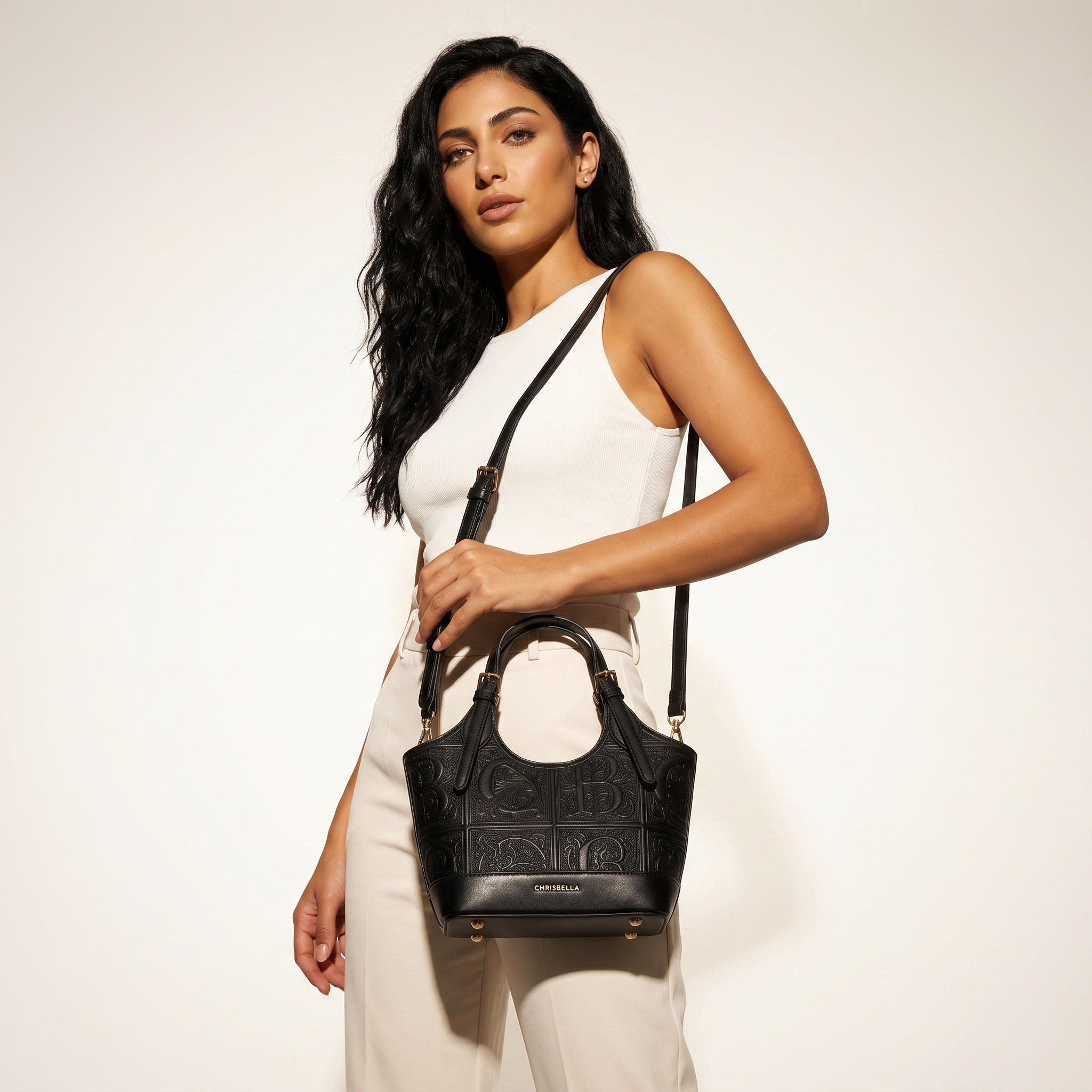 شنطة توتي مطرزة بسحاب إغلاق من كريسبيلا-women-bagsandwallets-handbags-image-2